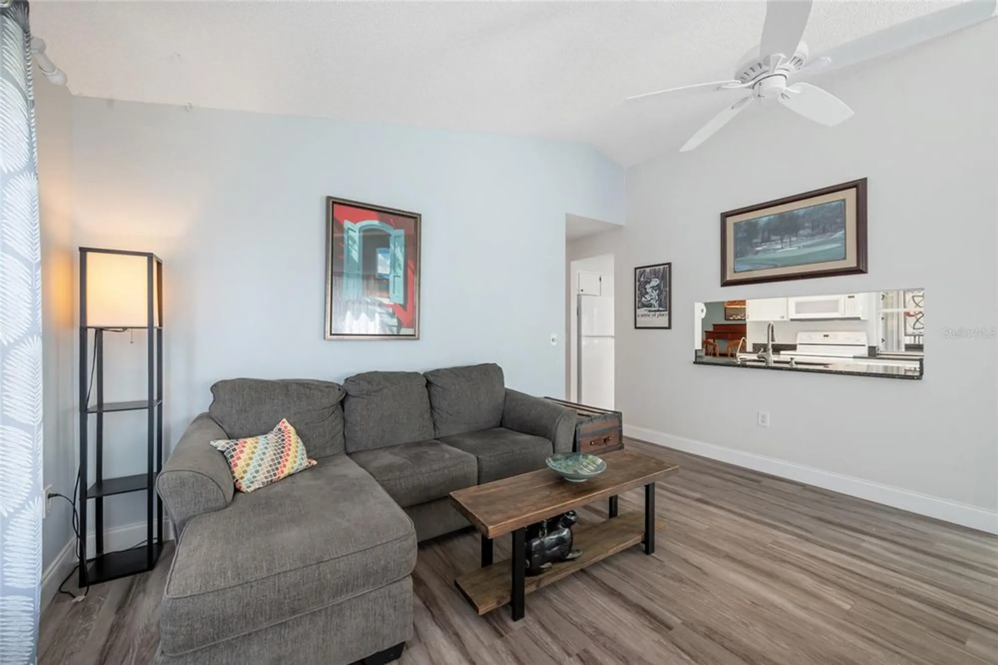 Property Slideshow image 26 of 50 | 3948 tarpon pointe cir, Palm Harbor, FL, 34684