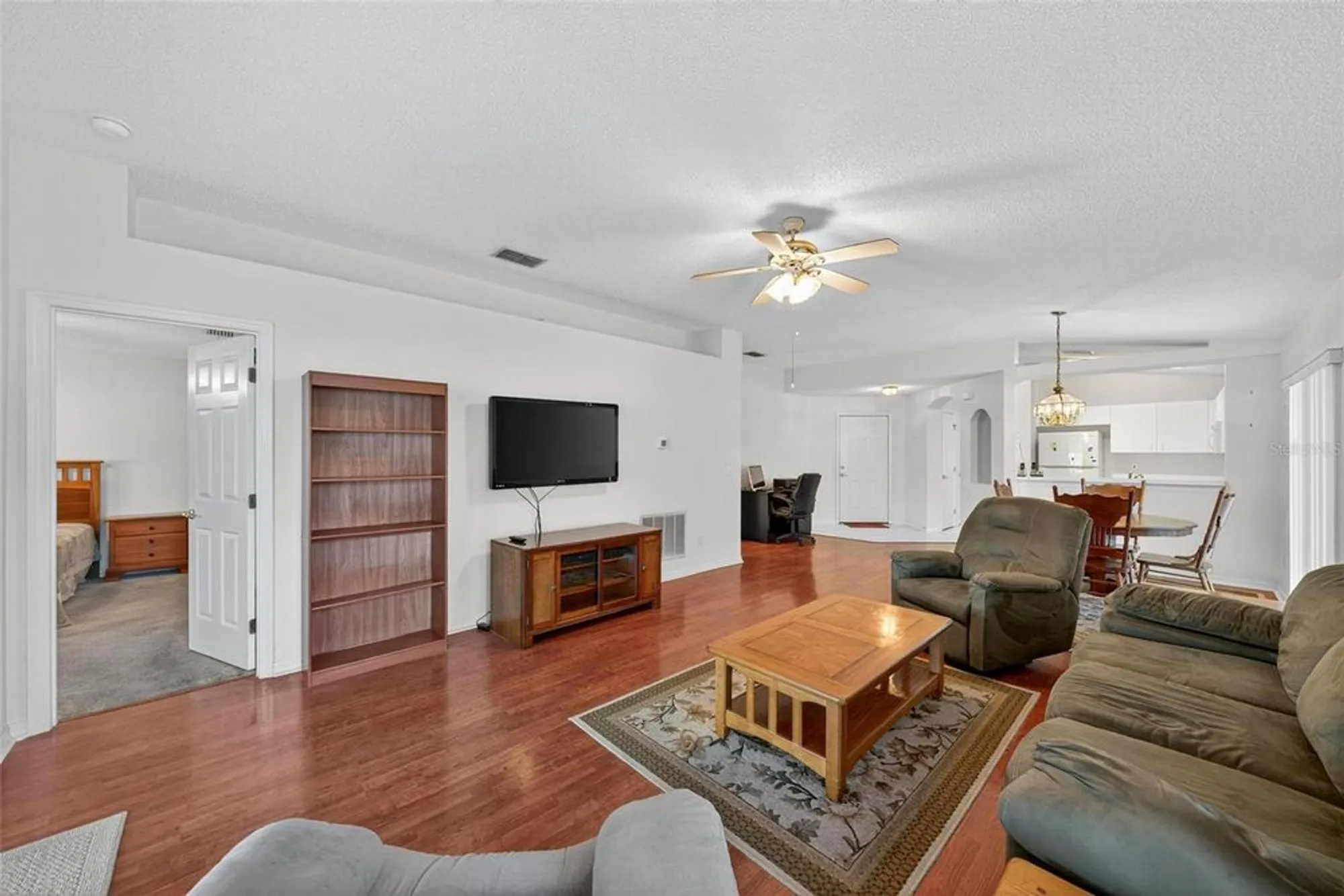 Property Slideshow image 24 of 63 | 4217 chamberlain way, Clermont, FL, 34711