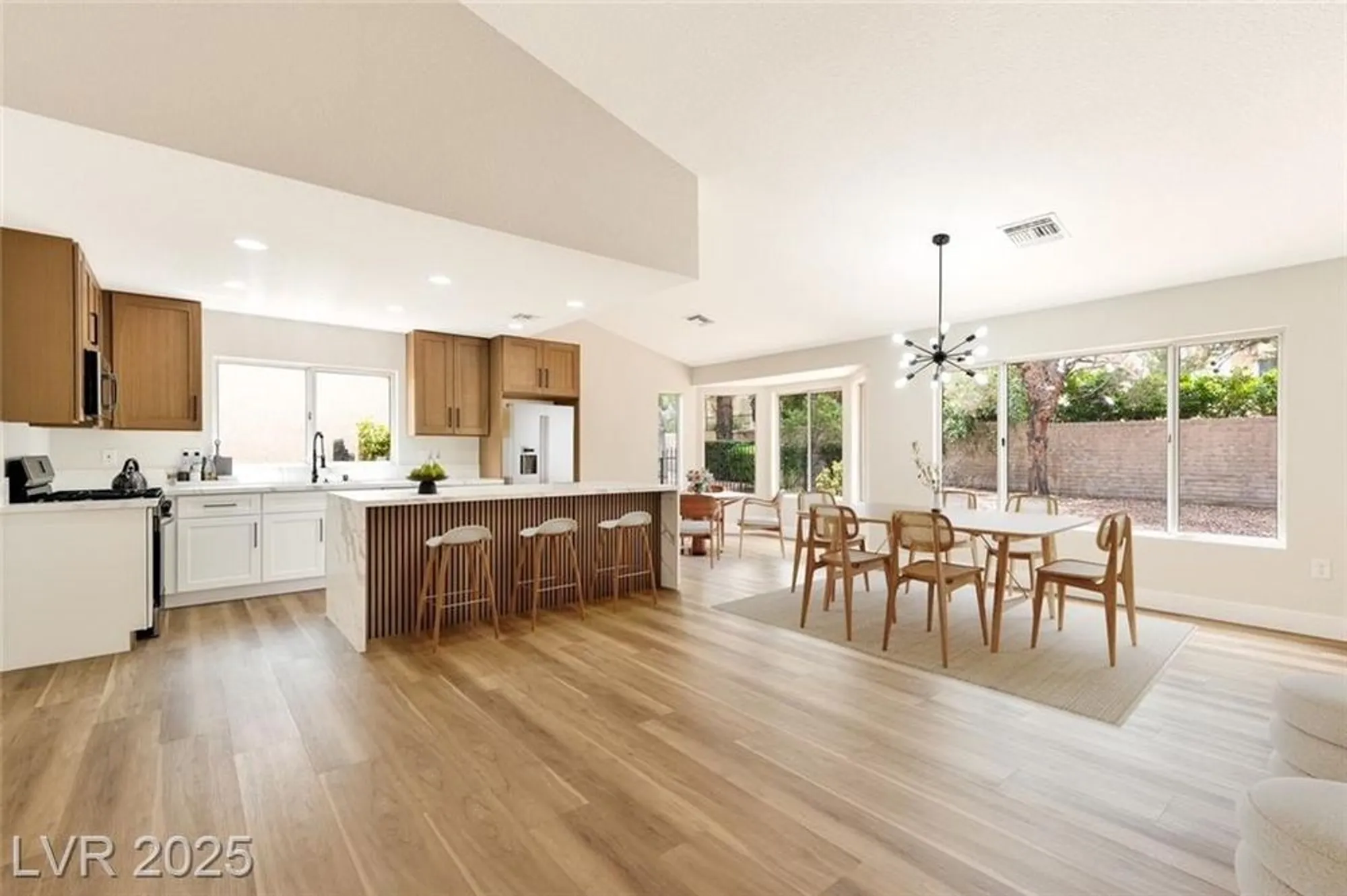 Property Slideshow image 3 of 35 | 2645 saltbush dr, Las Vegas, NV, 89134