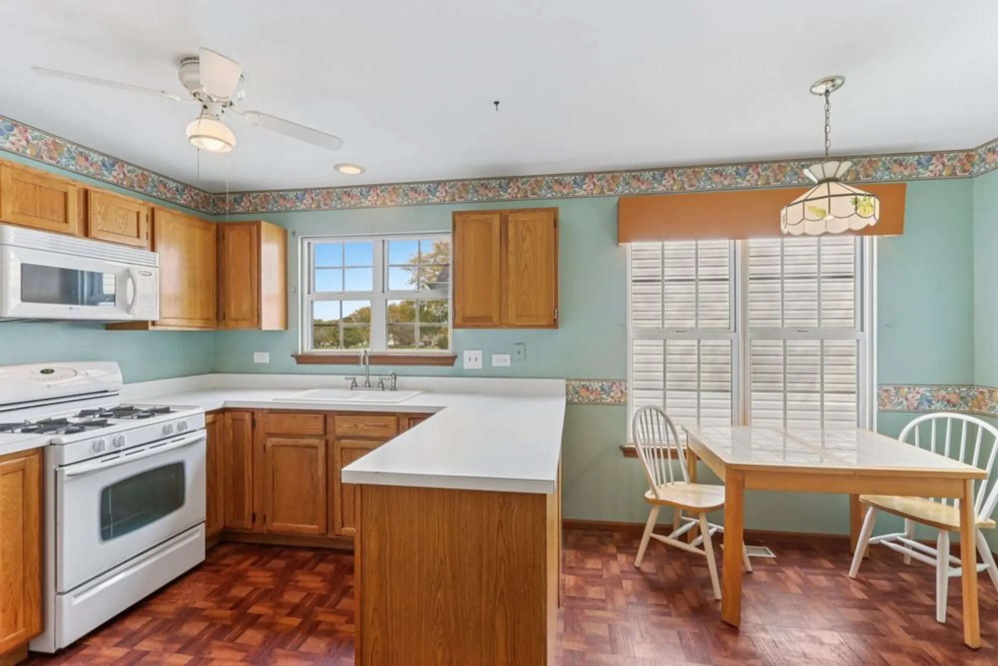 Property Slideshow image 10 of 39 | 13434 redberry cir, Plainfield, IL, 60544