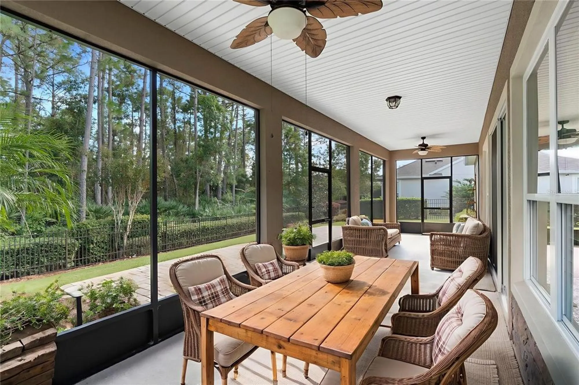 Property Slideshow image 40 of 47 | 1128 heron point way, Deland, FL, 32724
