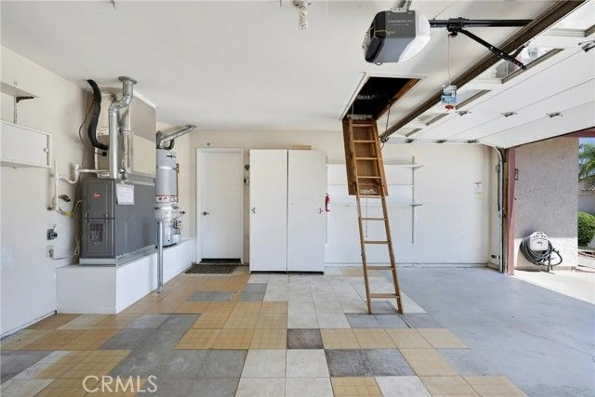 Property Slideshow image 38 of 55 | 28285 calle lustrosos, Menifee, CA, 92585