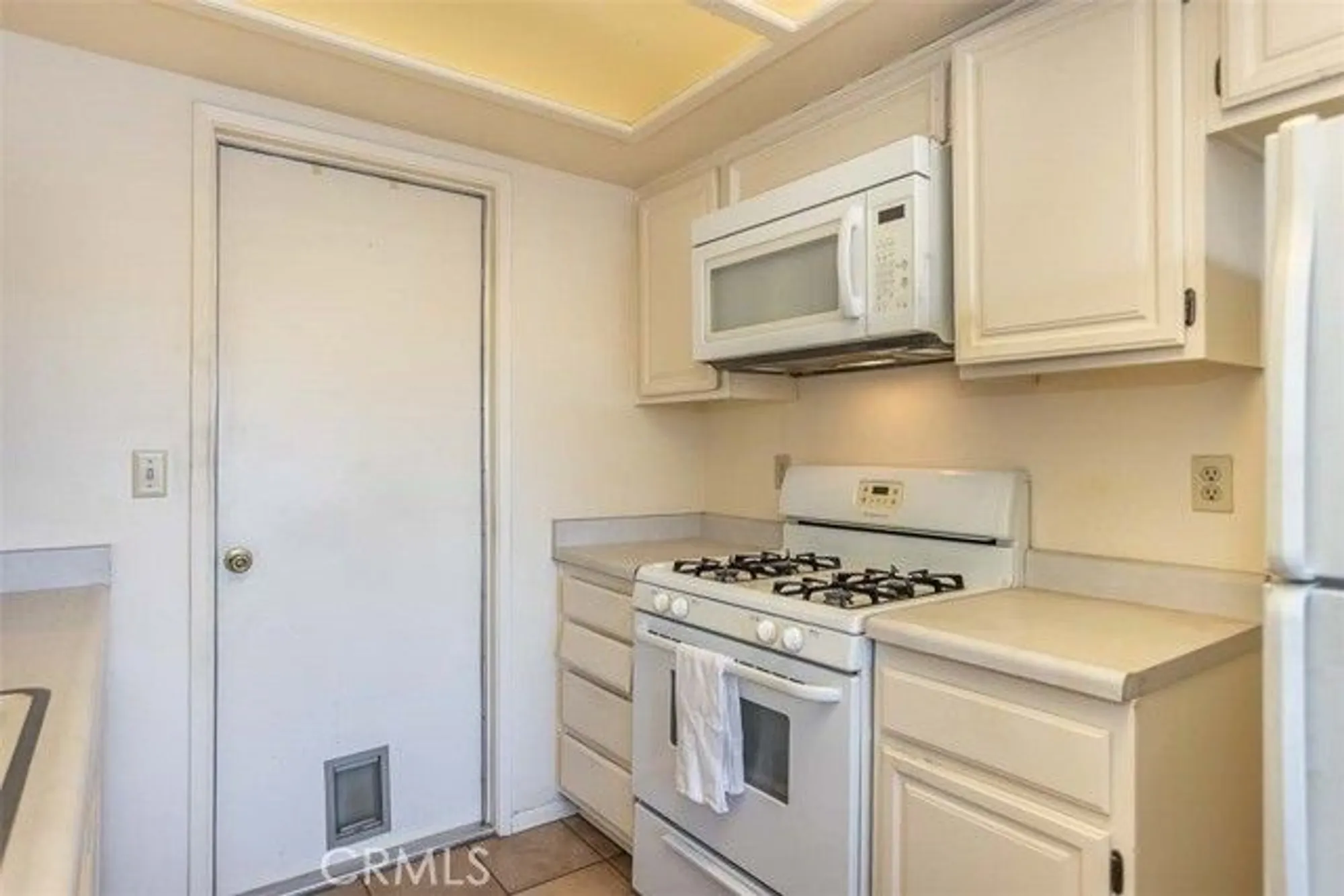 Property Slideshow image 9 of 36 | 1833 southview cir, Paso Robles, CA, 93446