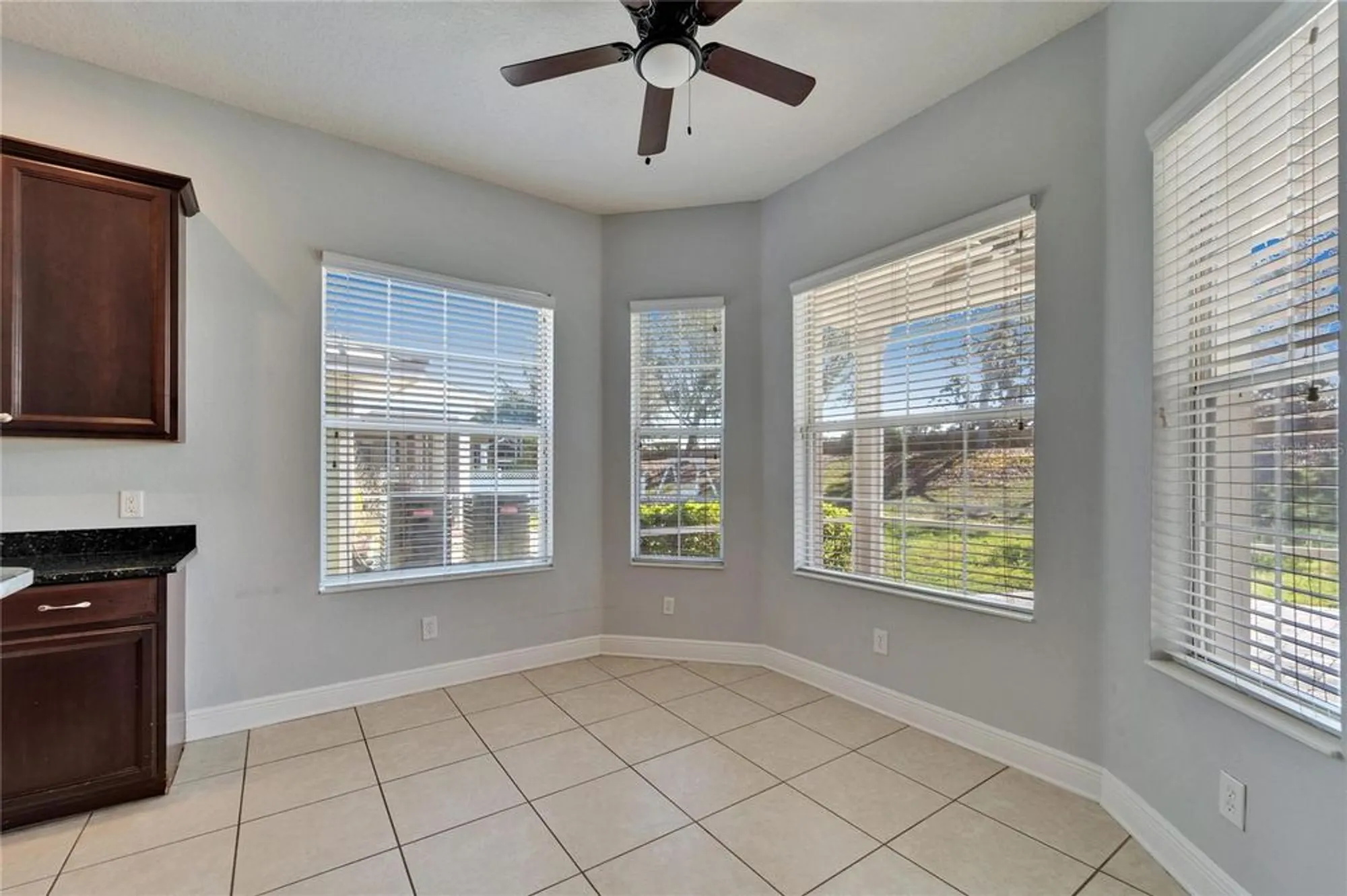 Property Slideshow image 26 of 100 | 410 manns harbor dr, Apollo Beach, FL, 33572