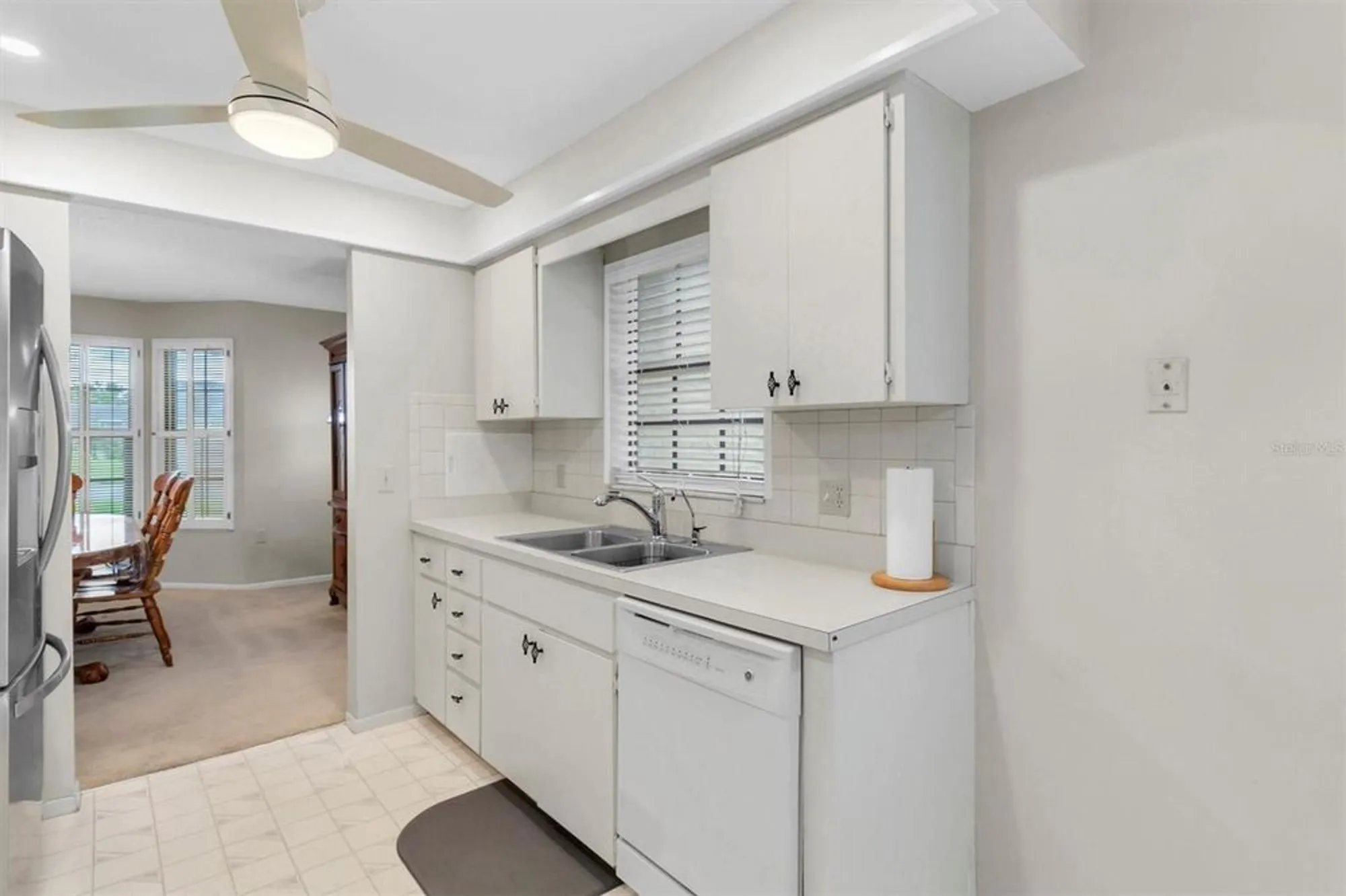 Property Slideshow image 8 of 54 | 9444 rockbridge cir, New Port Richey, FL, 34655