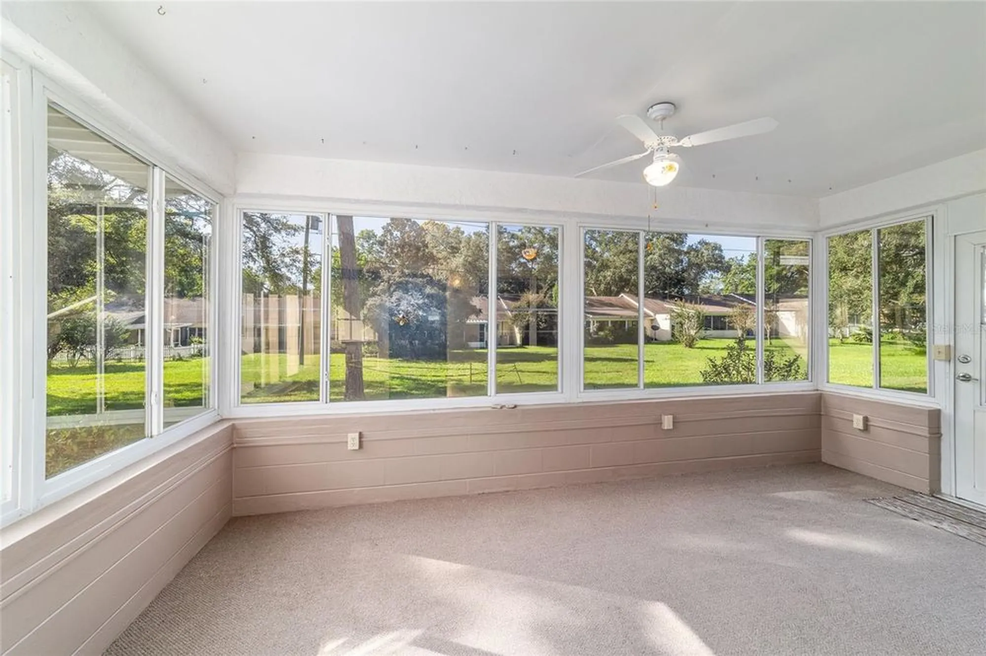 Property Slideshow image 27 of 32 | 8702 sw 93rd ln d, Ocala, FL, 34481