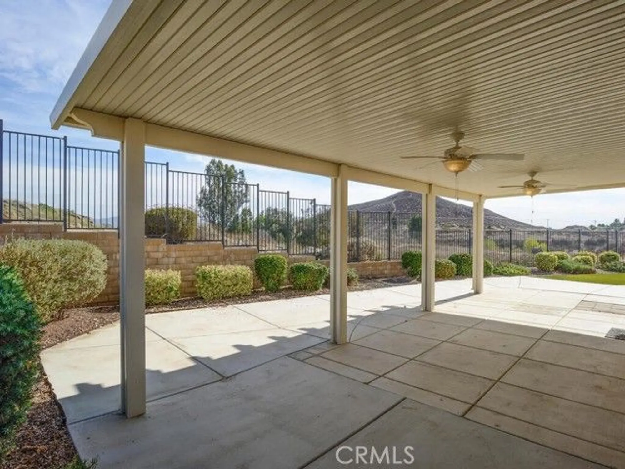 Property Slideshow image 20 of 36 | 128 lopez way, Hemet, CA, 92545