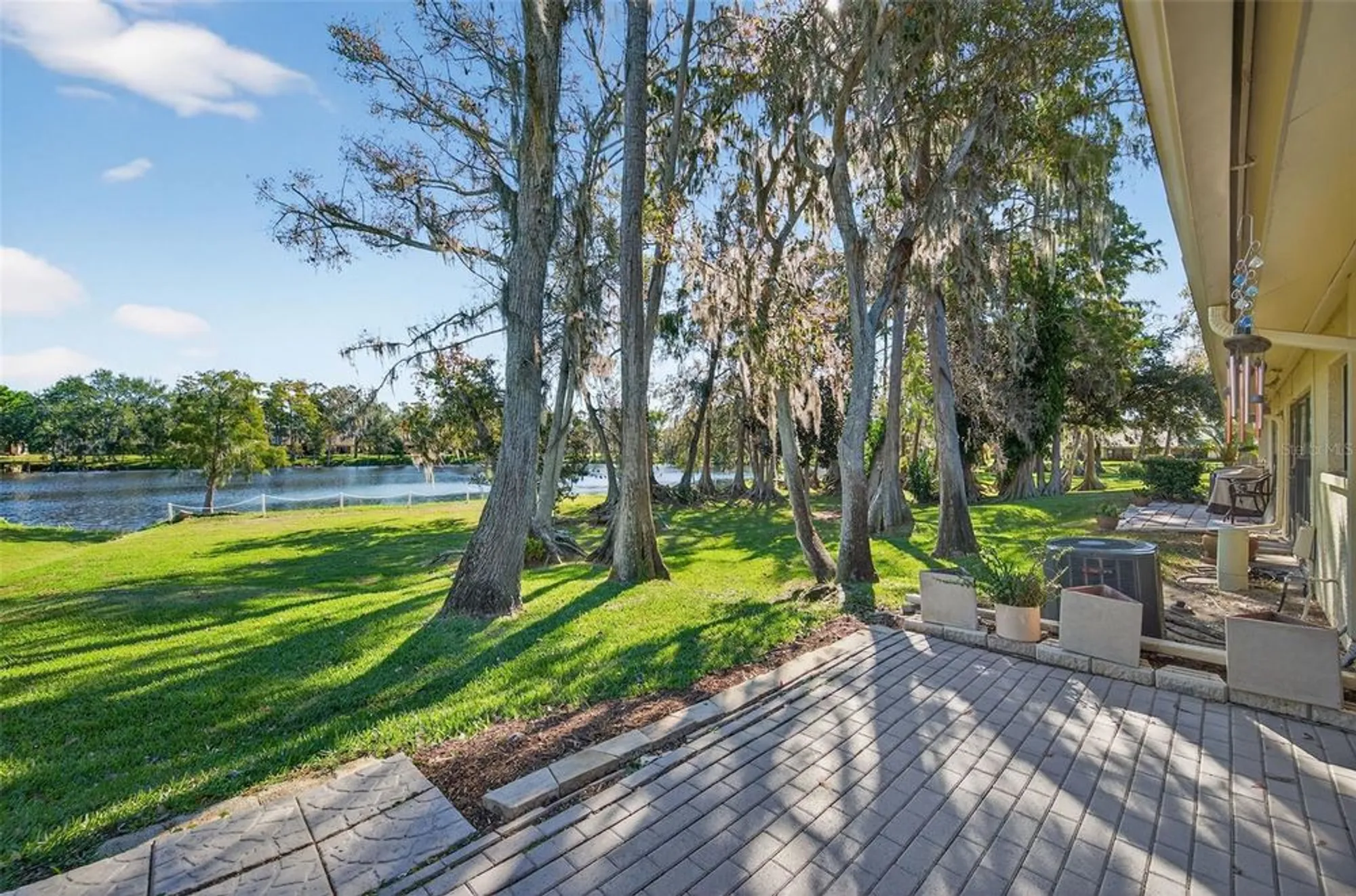 Property Slideshow image 18 of 34 | 2529 oakleaf ln 30a, Clearwater, FL, 33763