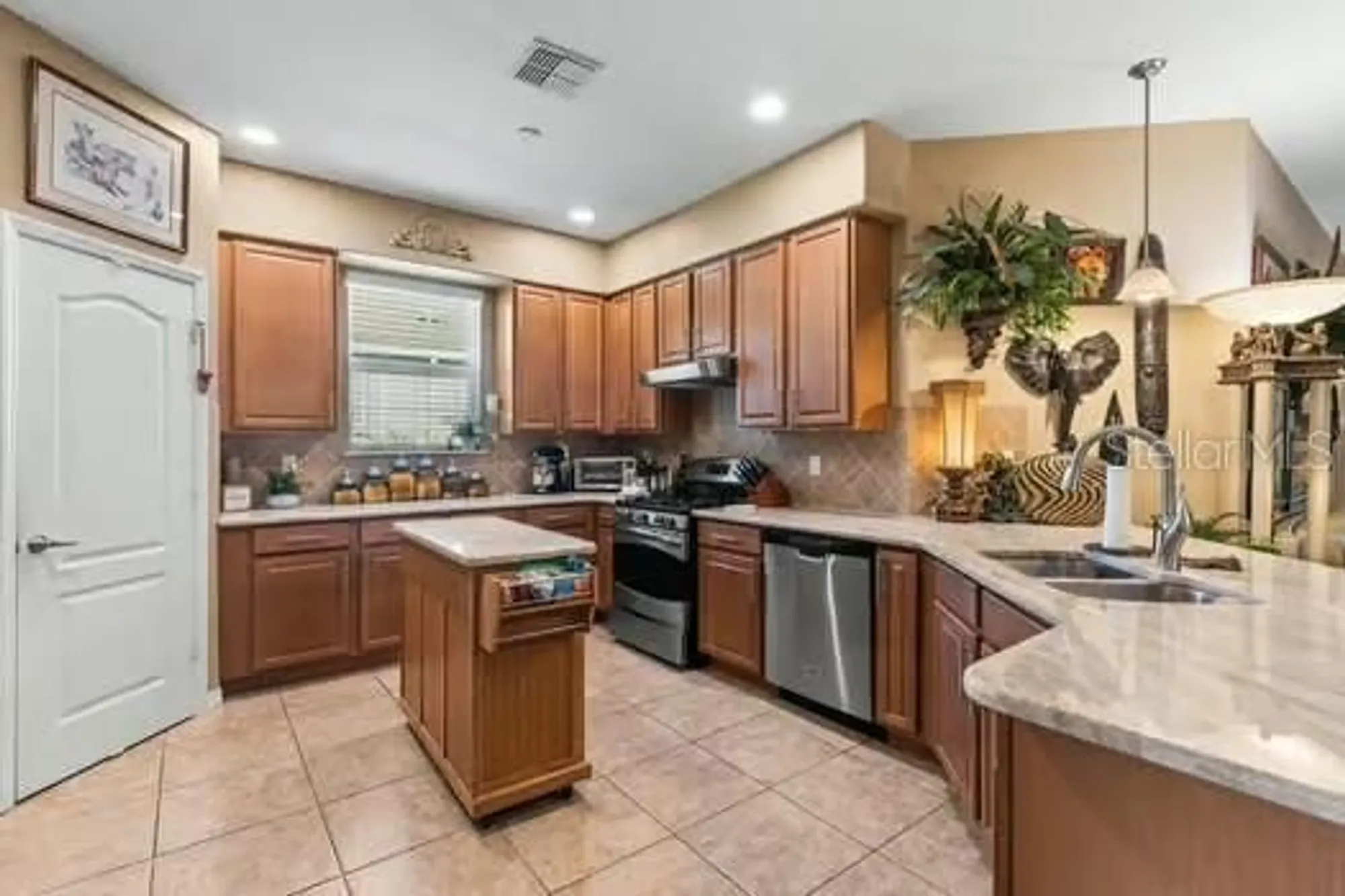 Property Slideshow image 9 of 48 | 4513 antietam creek trl, Leesburg, FL, 34748