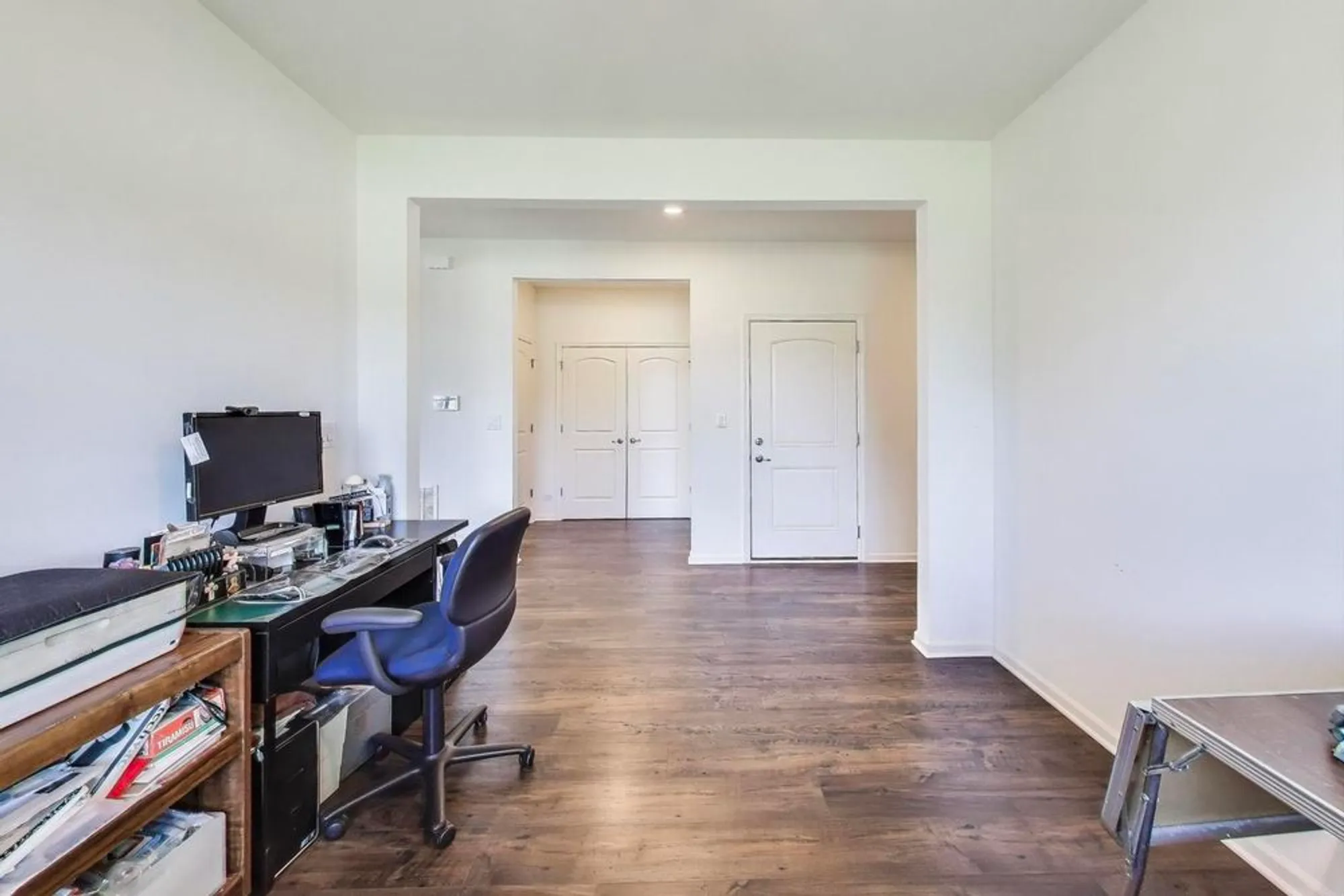 Property Slideshow image 12 of 30 | 2358 cannon dr, Pingree Grove, IL, 60140