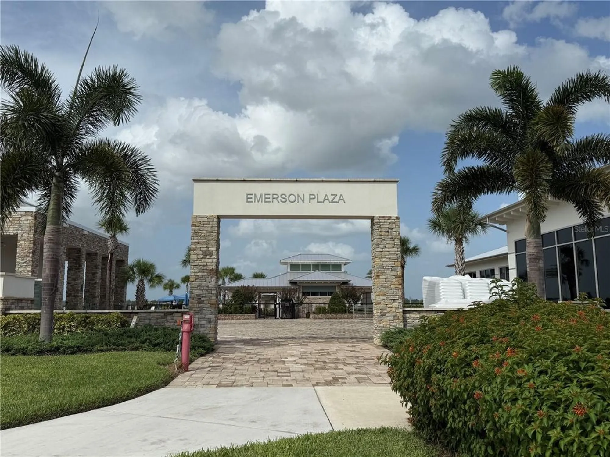 Property Slideshow image 25 of 51 | 5081 twin lakes blvd, Saint Cloud, FL, 34772