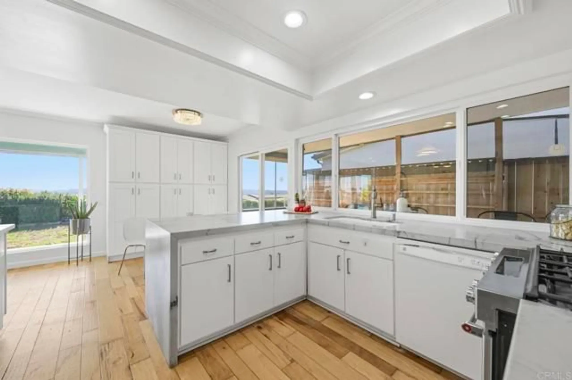 Property Slideshow image 13 of 39 | 3890 vista campana 39, Oceanside, CA, 92057