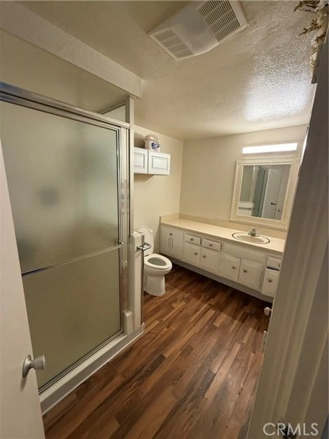 Property Slideshow image 5 of 9 | 13421 del monte dr apt 24c, Seal Beach, CA, 90740
