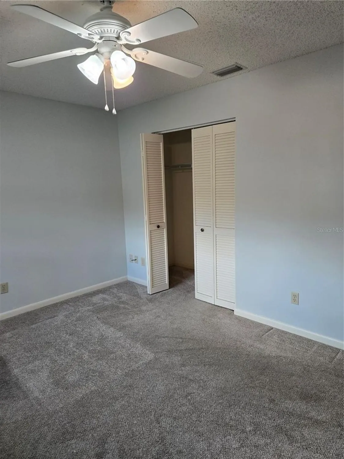 Property Slideshow image 17 of 27 | 8666 sw 92nd ln c, Ocala, FL, 34481