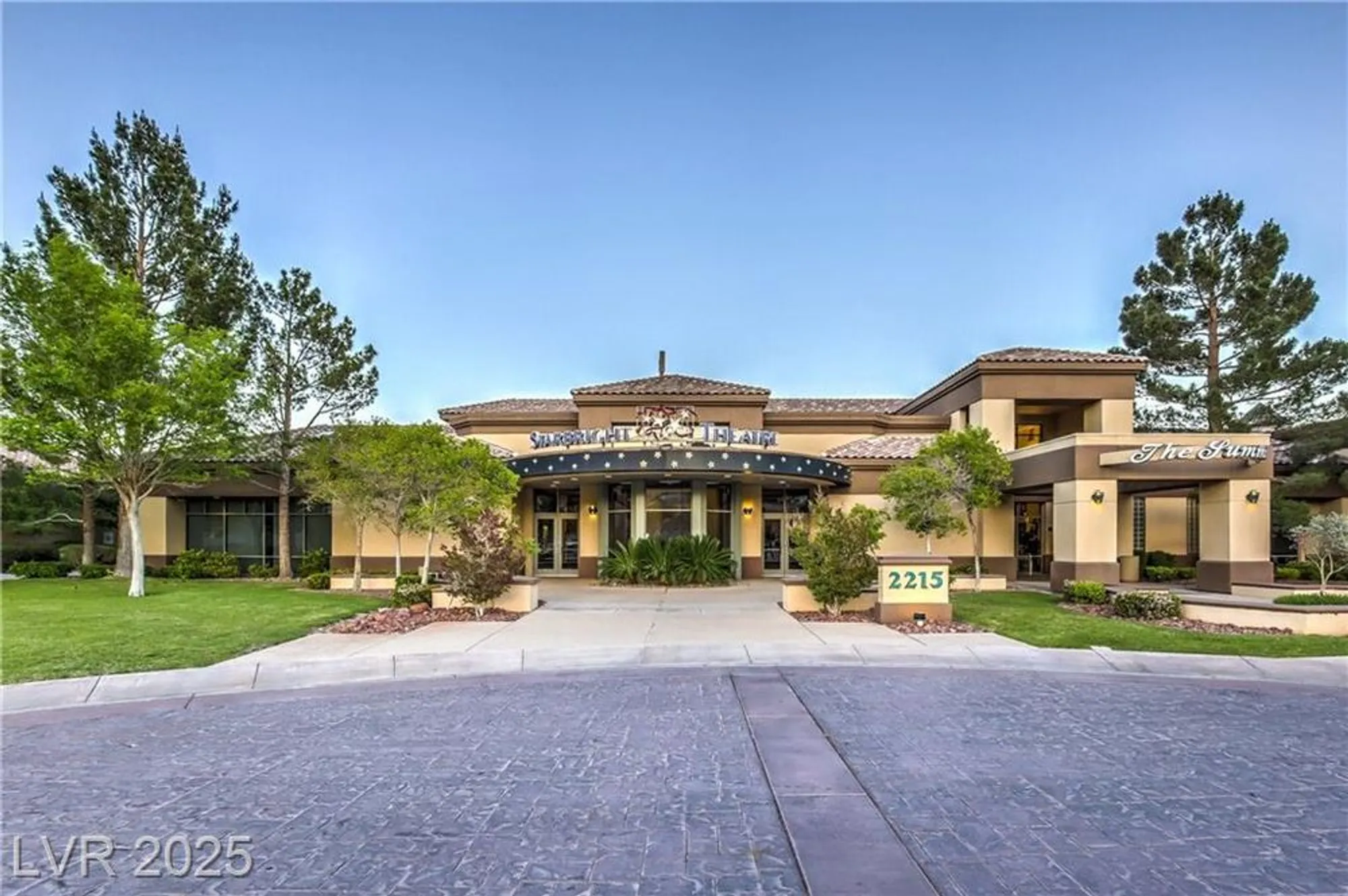 Property Slideshow image 31 of 39 | 9948 bundella dr, Las Vegas, NV, 89134