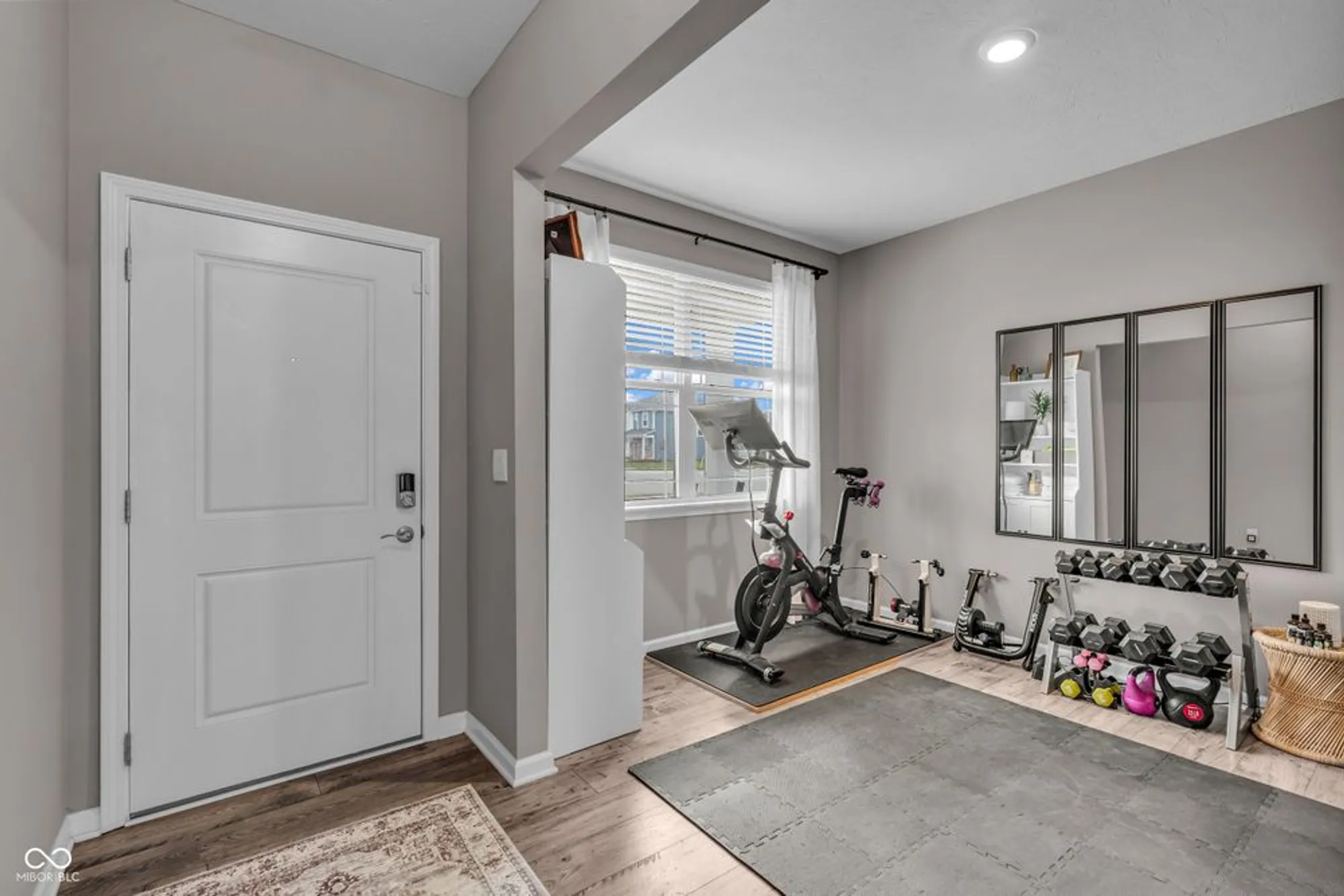 Property Slideshow image 16 of 57 | 9138 hemingway dr, Indianapolis, IN, 46239