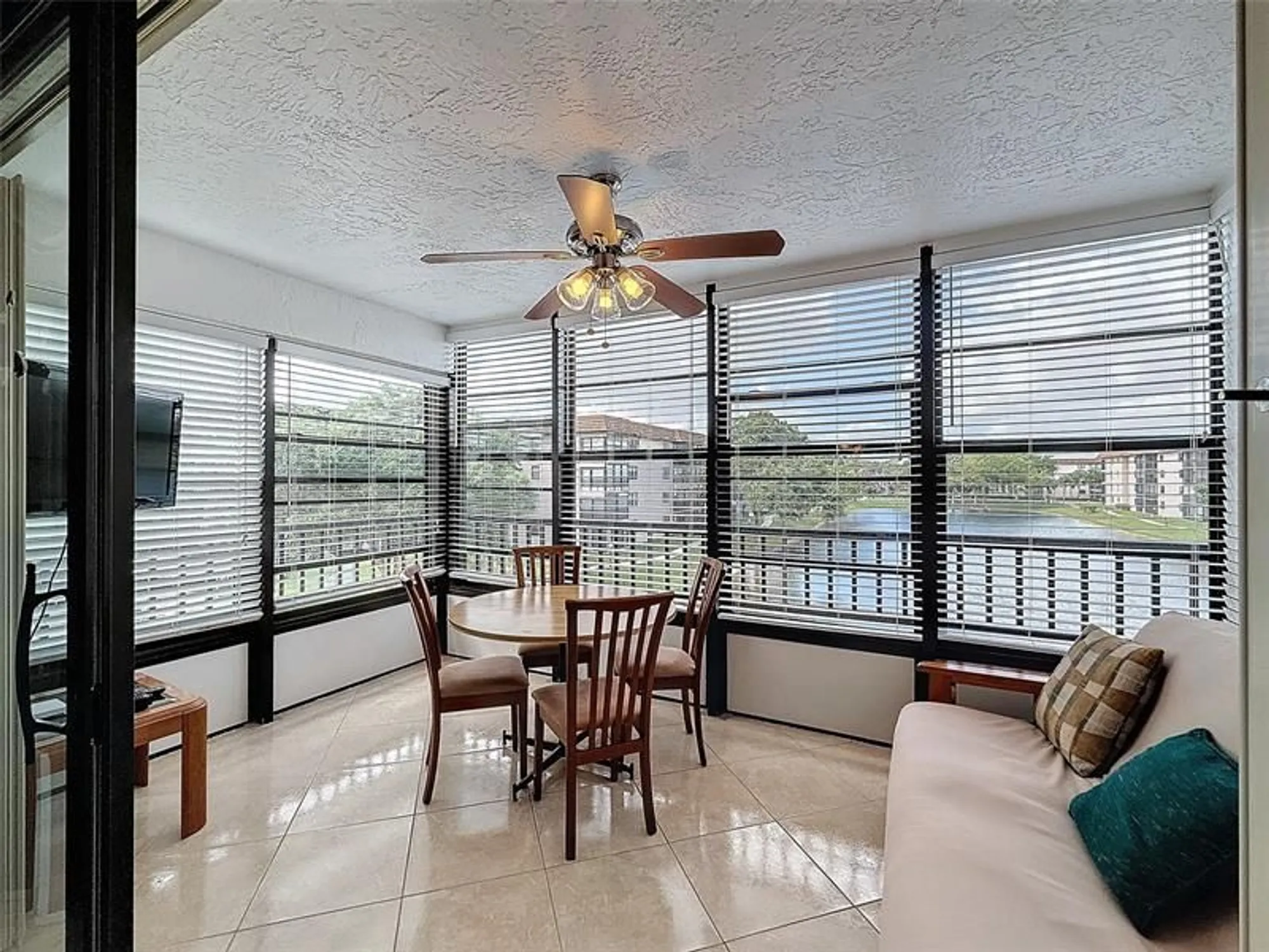 Property Slideshow image 46 of 62 | 4930 e sabal palm blvd 301, Tamarac, FL, 33319