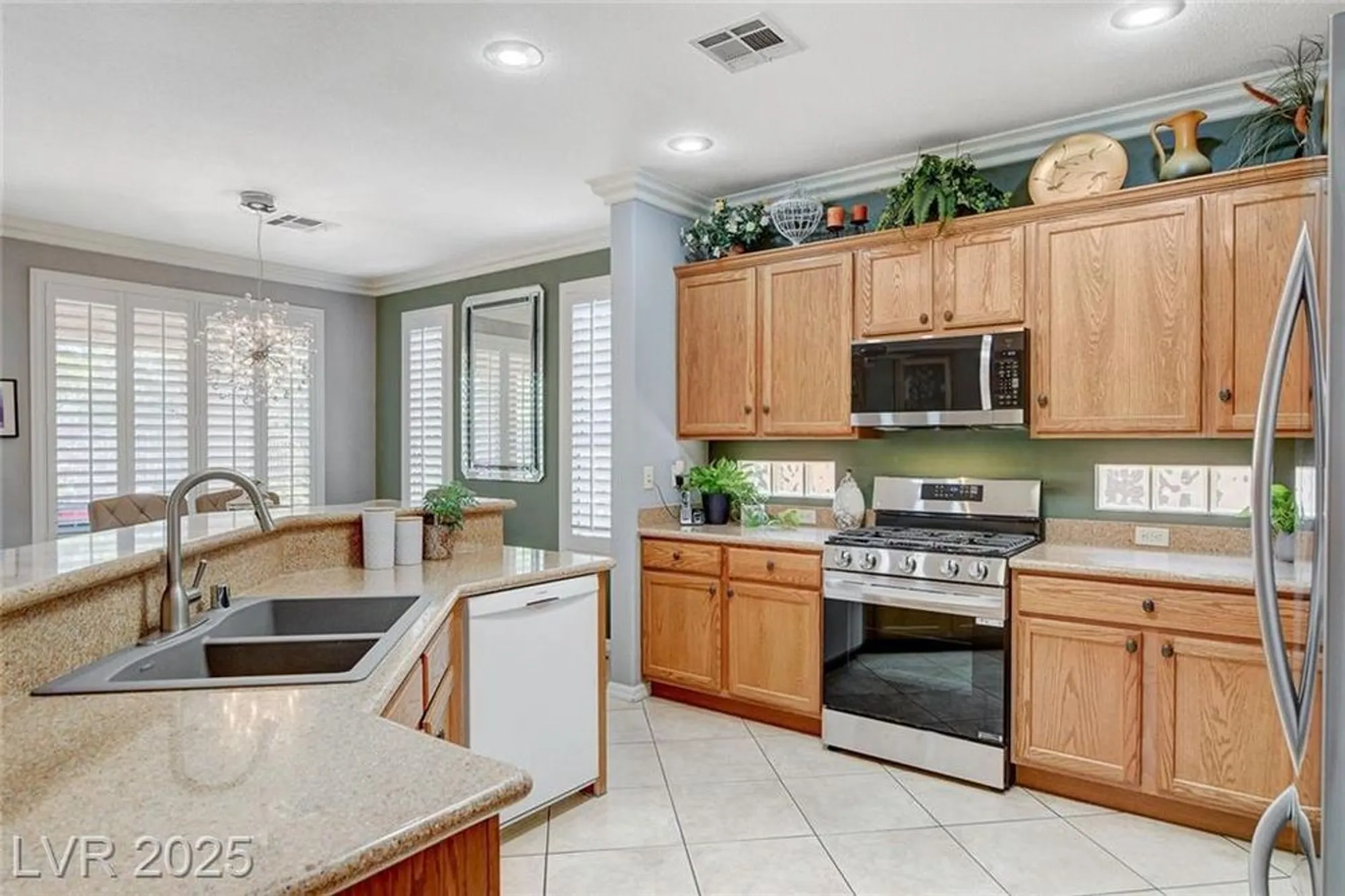 Property Slideshow image 22 of 47 | 4174 cascada piazza ln, Las Vegas, NV, 89135
