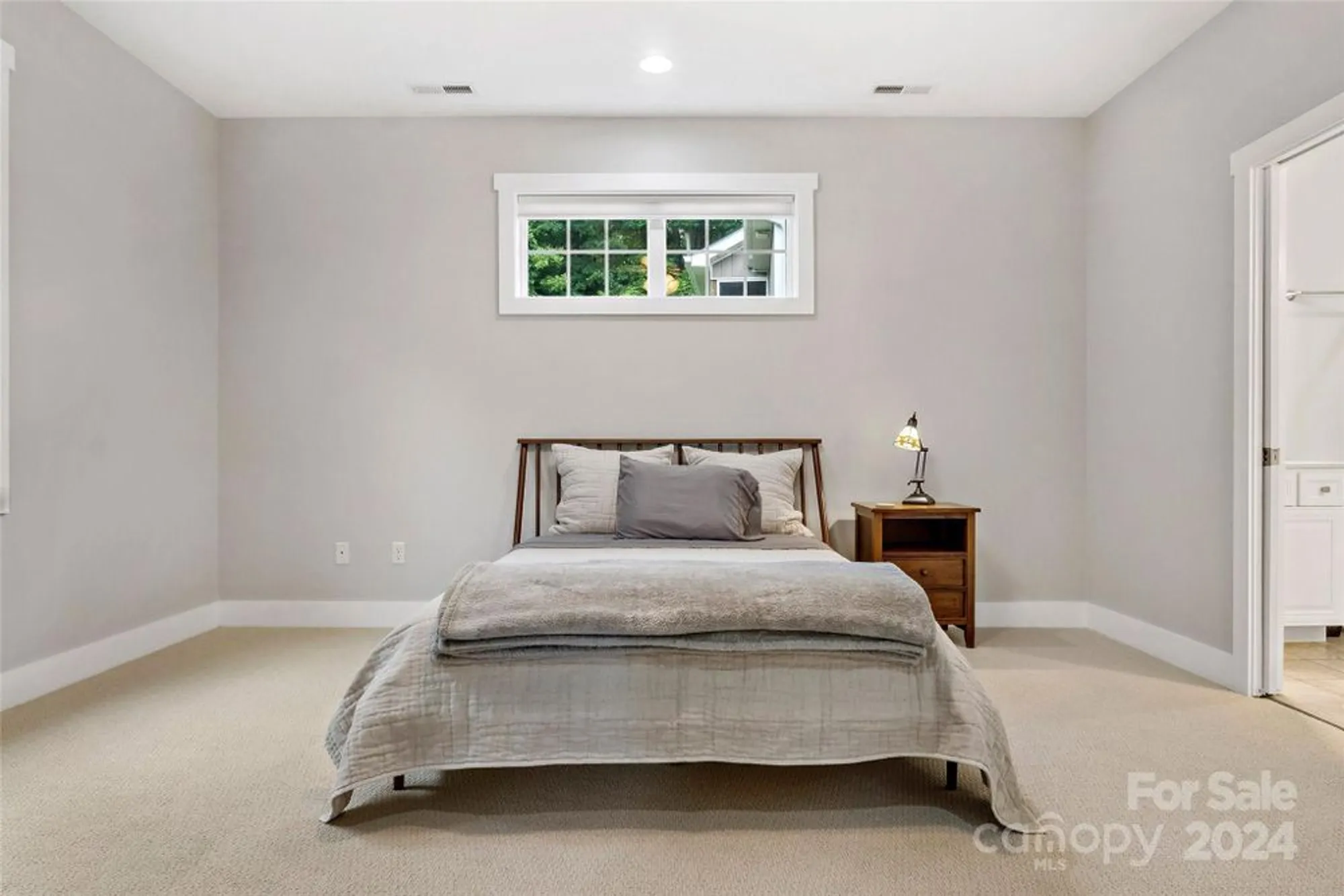 Property Slideshow image 20 of 43 | 4 nectar way, Swannanoa, NC, 28778