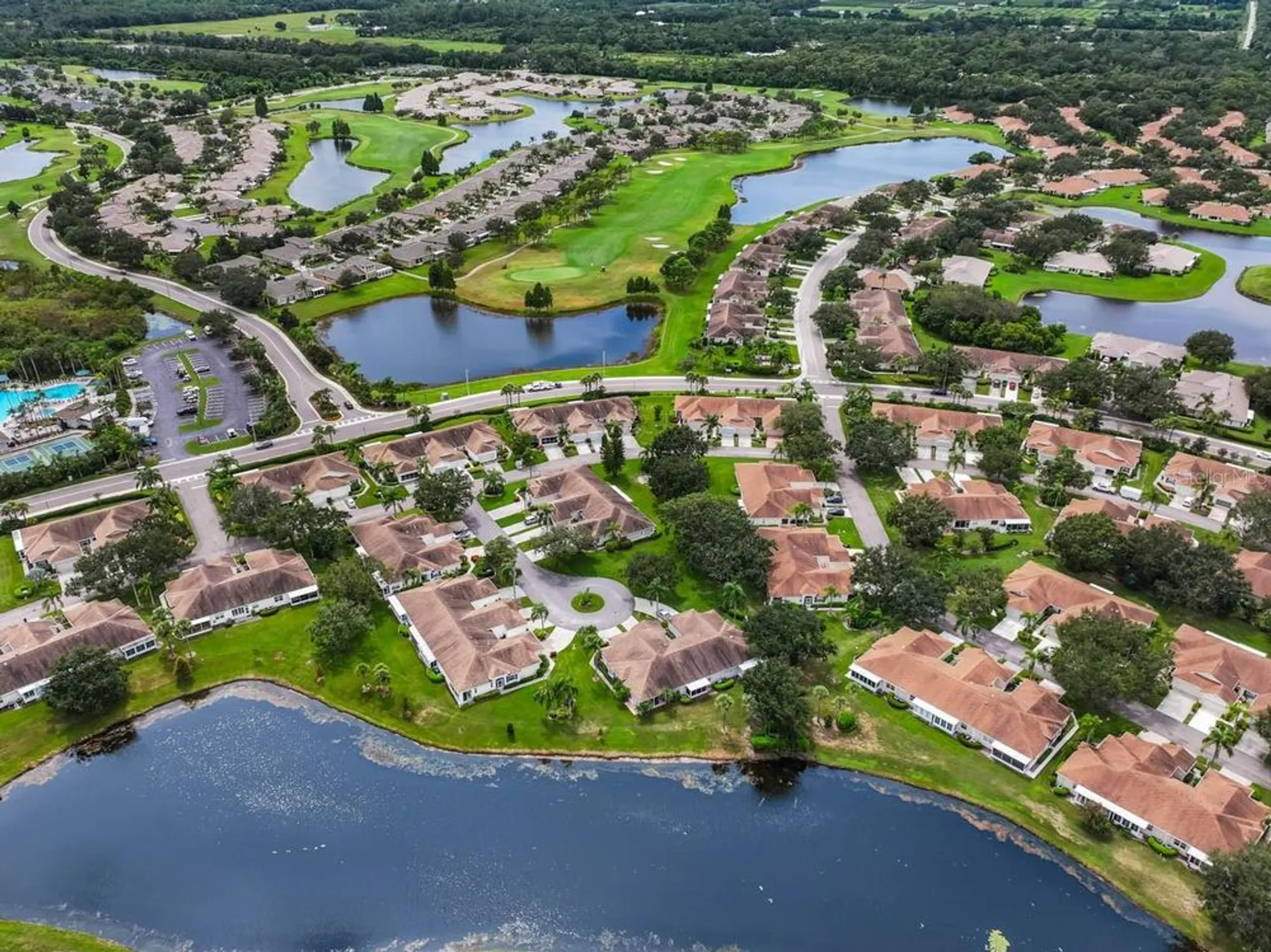 Property Slideshow image 37 of 47 | 1012 radison lake ct 59, Sun City Center, FL, 33573