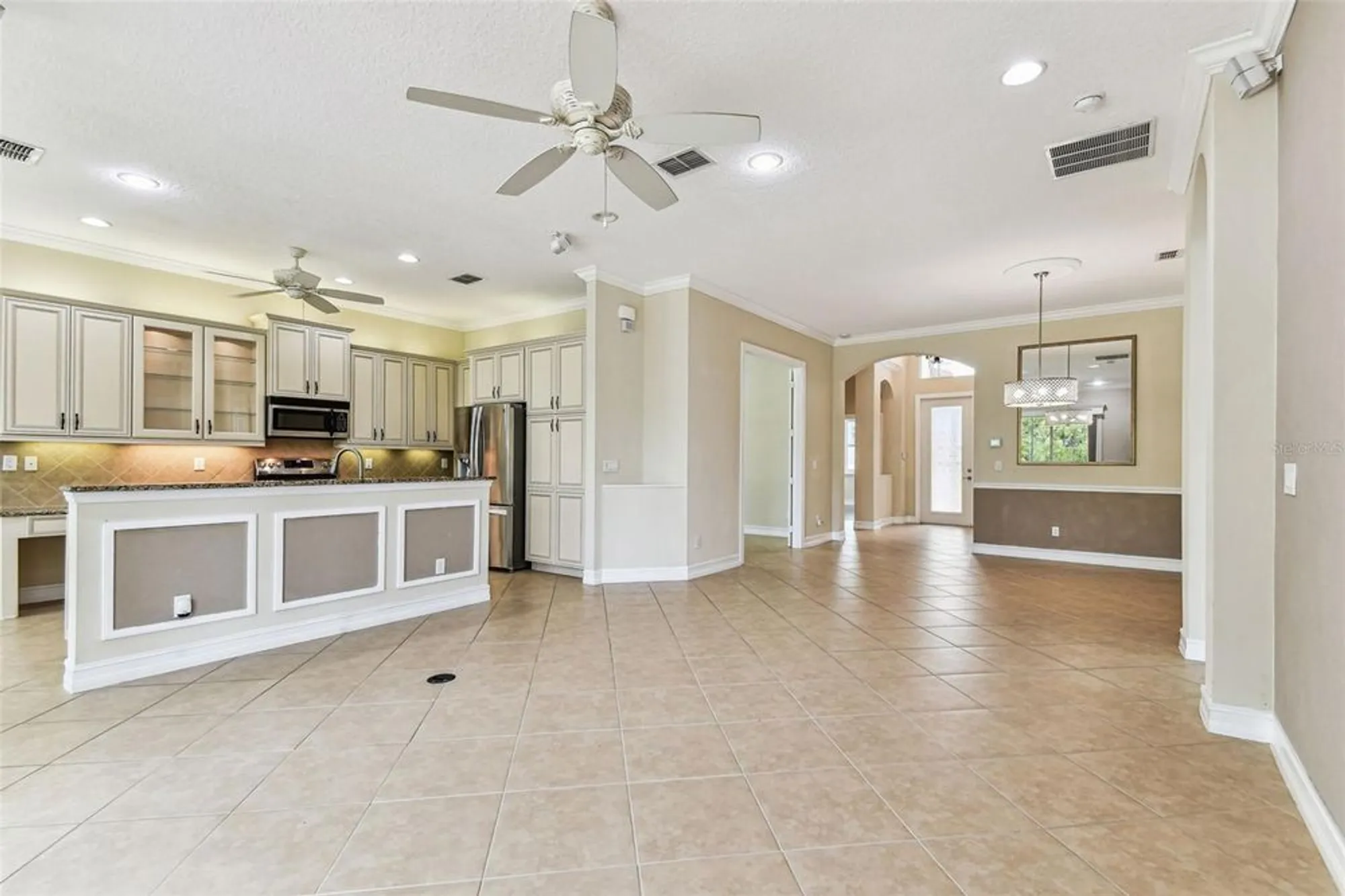 Property Slideshow image 26 of 100 | 16101 cape coral dr, Wimauma, FL, 33598