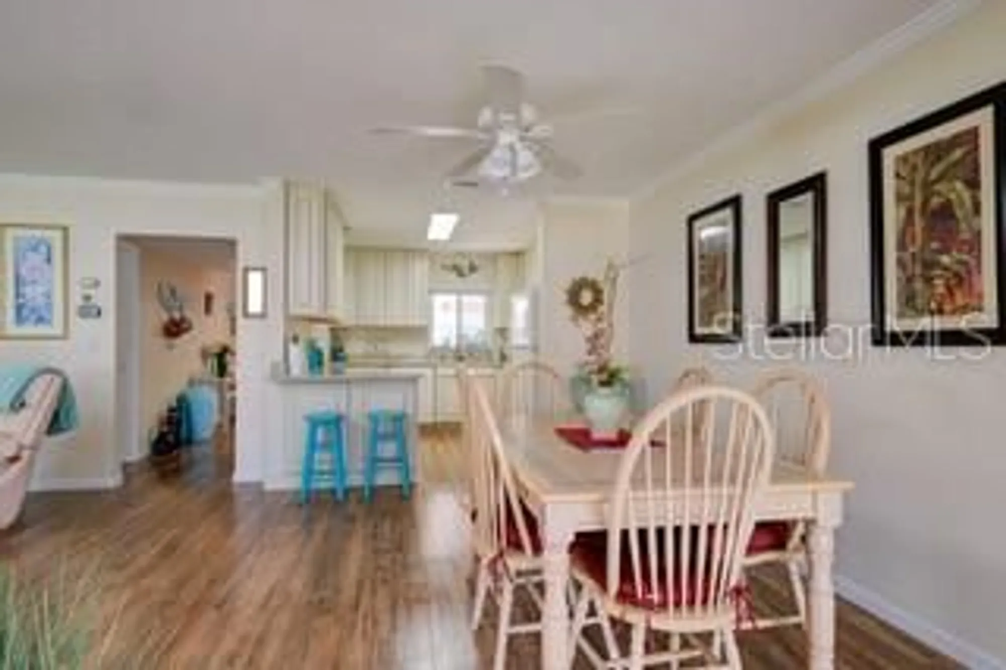 Property Slideshow image 21 of 49 | 2609 riverbluff pkwy # 146, Sarasota, FL, 34231