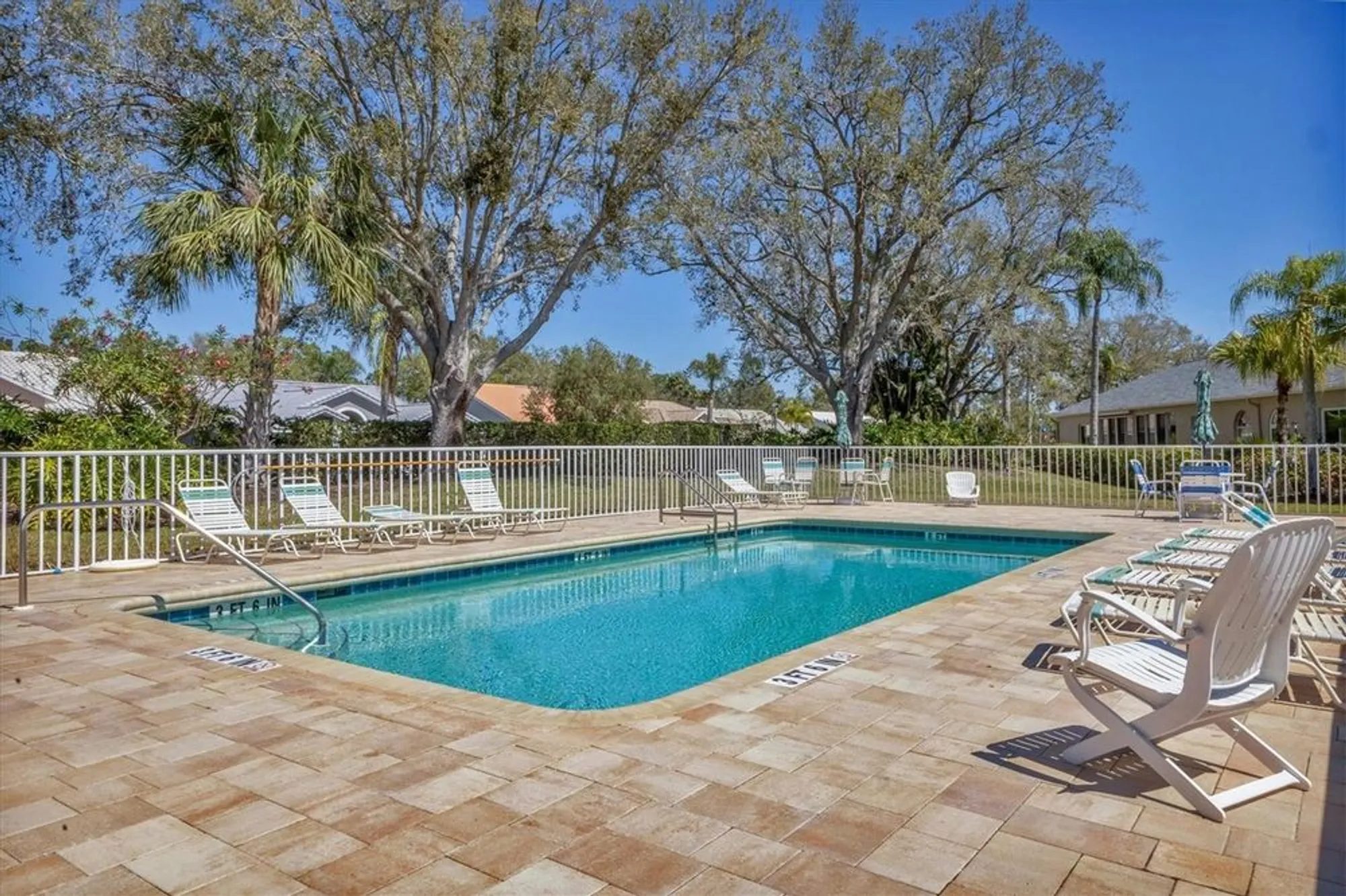 Property Slideshow image 36 of 50 | 6907 stoneywalk ct, Bradenton, FL, 34203