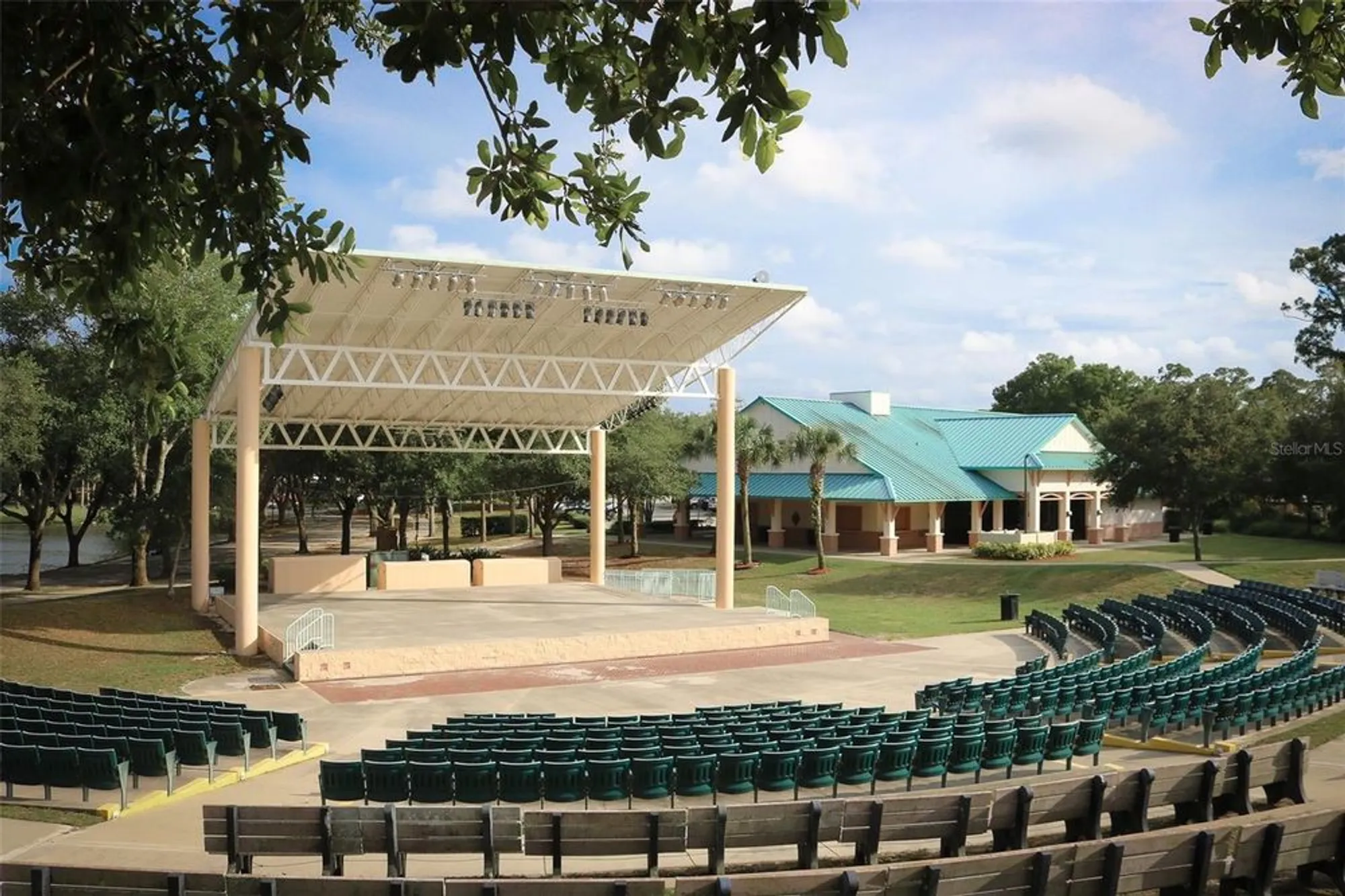 Property Slideshow image 26 of 29 | 55 crooked pine rd, Port Orange, FL, 32128