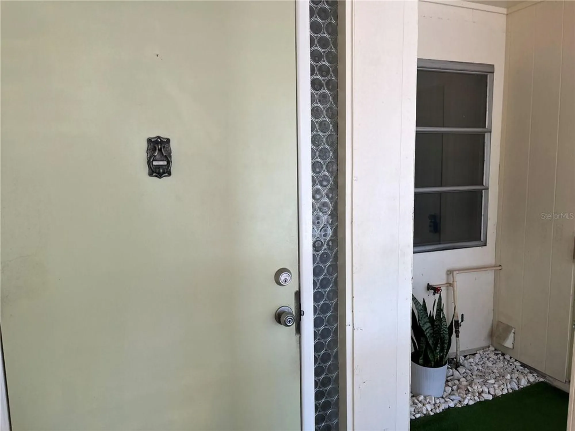 Property Slideshow image 5 of 37 | 6201 green view dr 130, Sarasota, FL, 34231