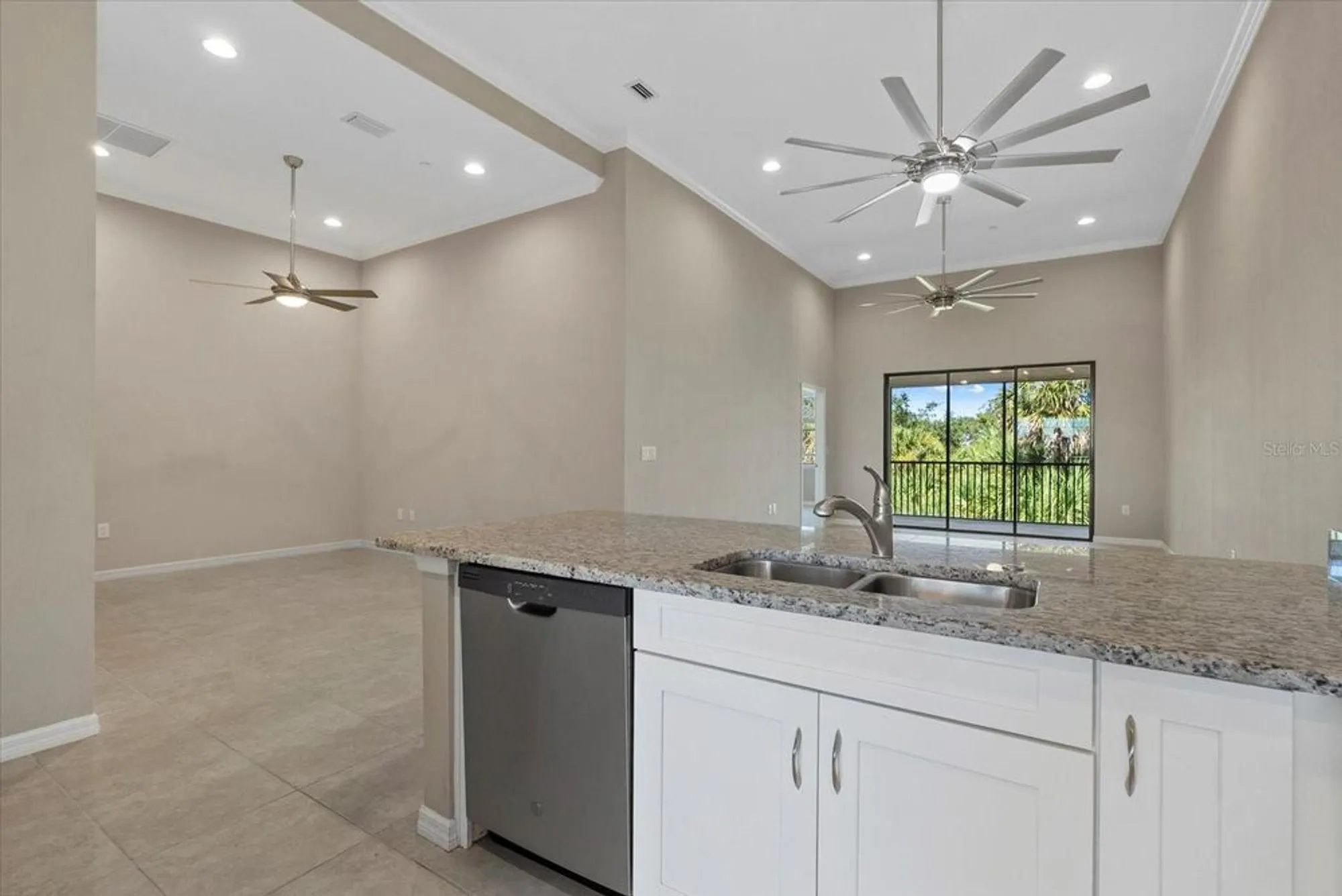 Property Slideshow image 8 of 47 | 12401 osorio ct 203, Sarasota, FL, 34238