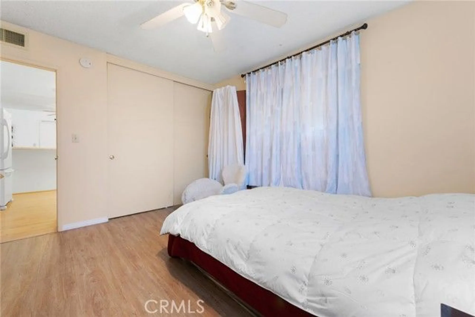 Property Slideshow image 13 of 25 | 1461 w mayberry ave, Hemet, CA, 92543