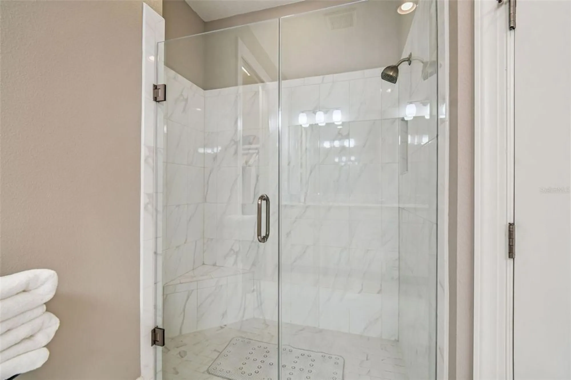 Property Slideshow image 43 of 70 | 11551 callisia dr, Odessa, FL, 33556