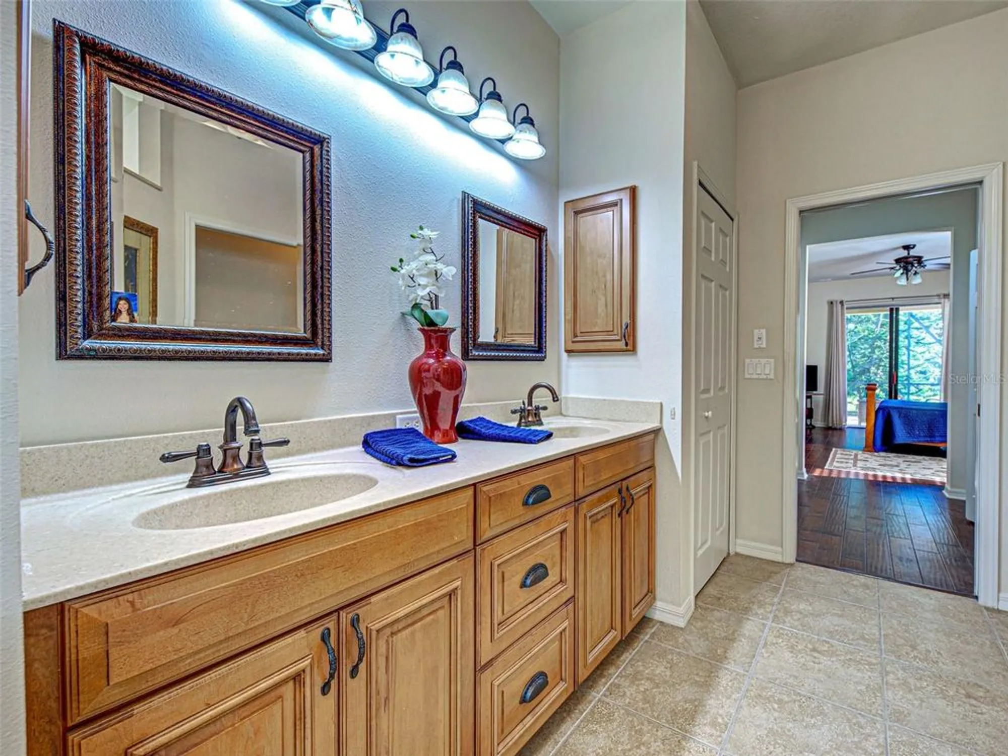 Property Slideshow image 32 of 65 | 20612 capello dr, Venice, FL, 34292