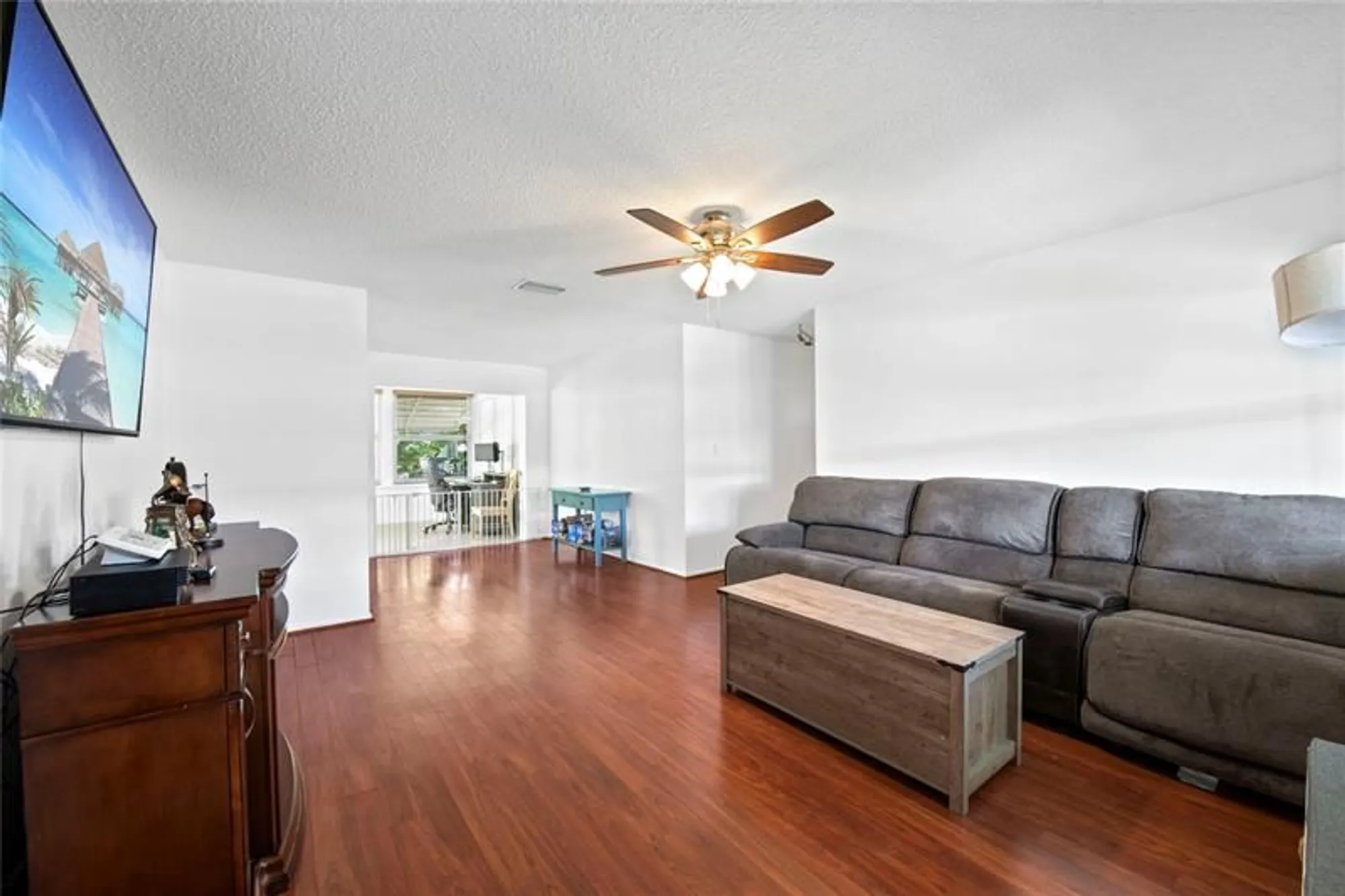 Property Slideshow image 5 of 35 | 220 s golf blvd, Pompano Beach, FL, 33064