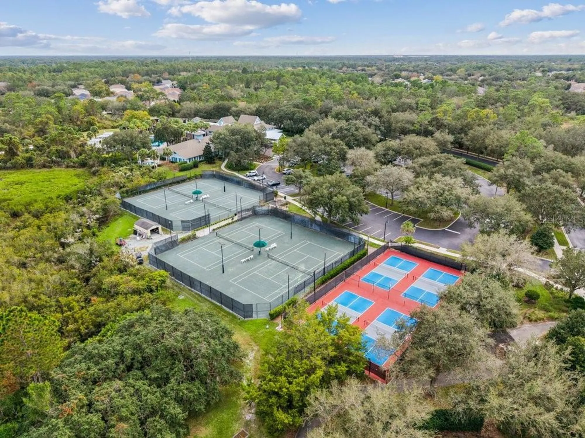 Property Slideshow image 43 of 44 | 902 heron point cir, Deland, FL, 32724