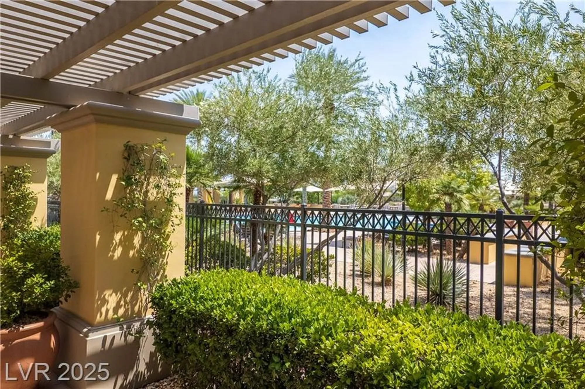 Property Slideshow image 54 of 79 | 10248 andante ct, Las Vegas, NV, 89135