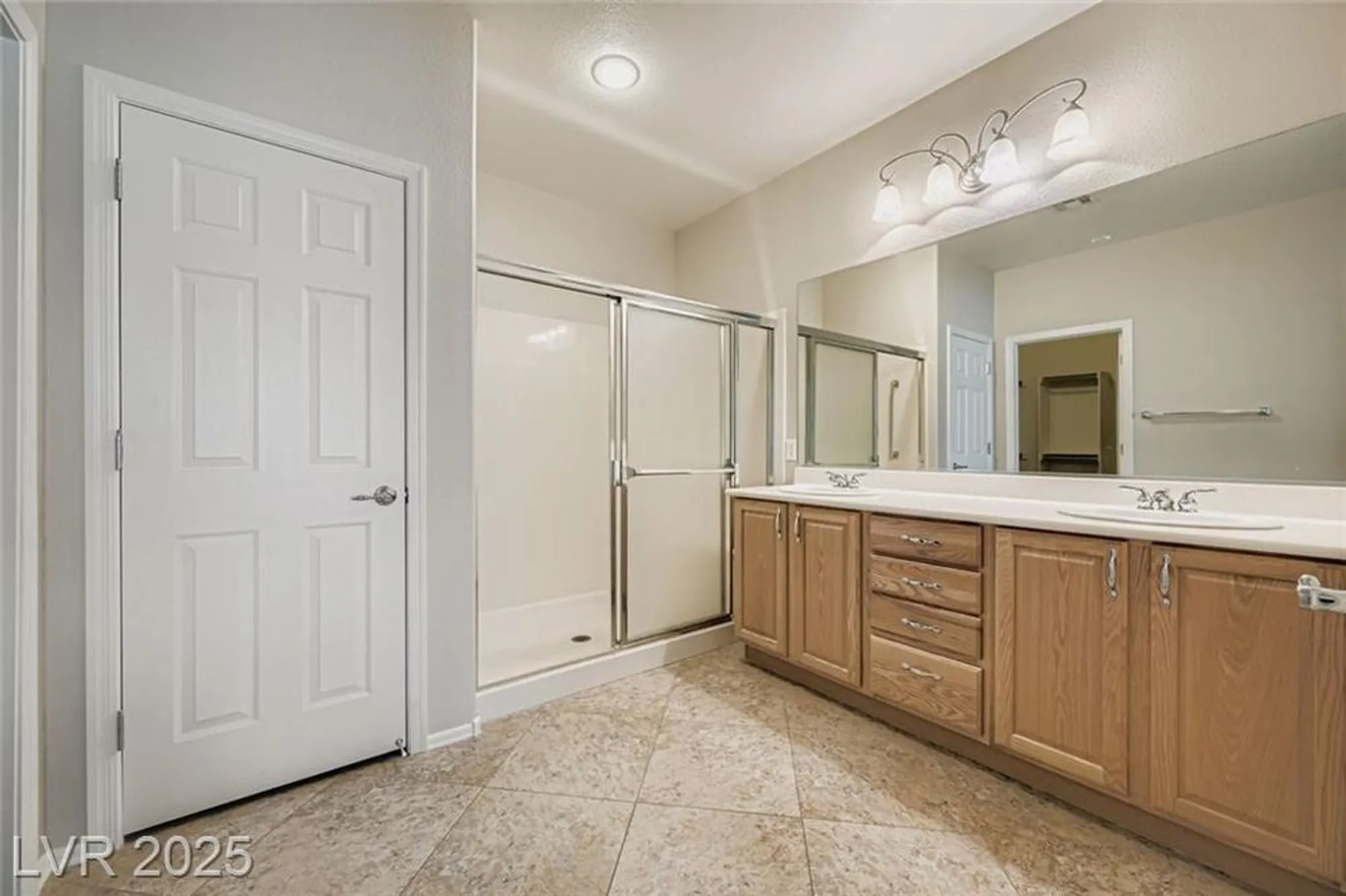 Property Slideshow image 16 of 24 | 2317 perrysburg dr, Henderson, NV, 89044
