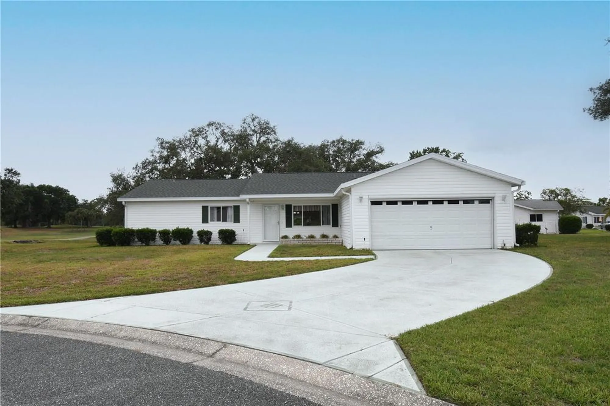 Property Slideshow image 2 of 21 | 10442 se 179th pl, Summerfield, FL, 34491