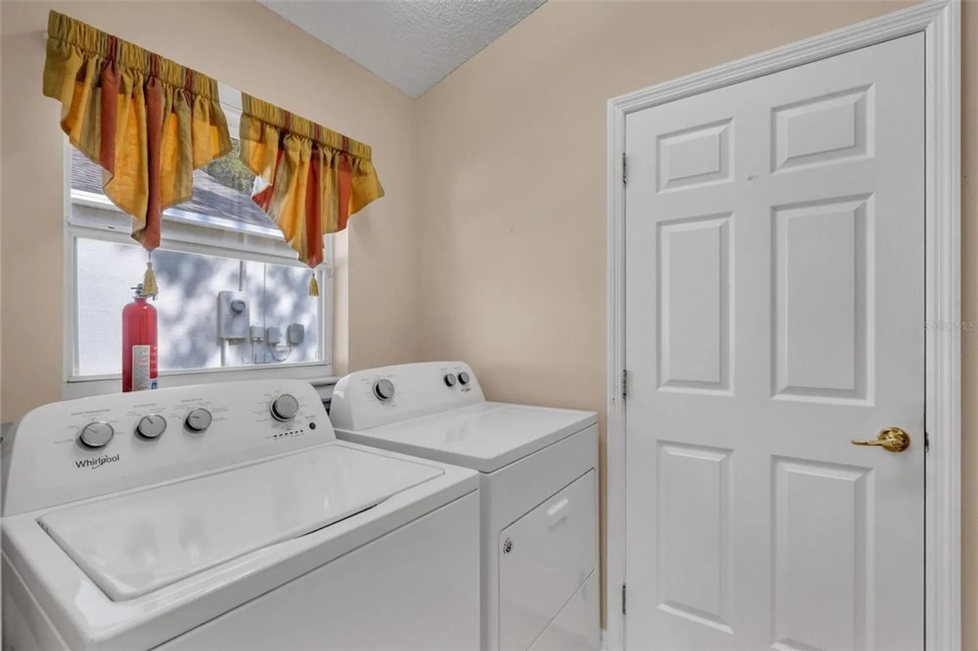 Property Slideshow image 36 of 44 | 3566 eversholt st, Clermont, FL, 34711