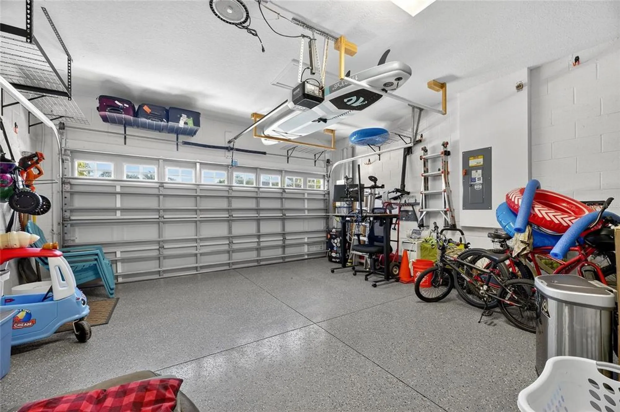 Property Slideshow image 47 of 91 | 324 blackrock ln, Apollo Beach, FL, 33572