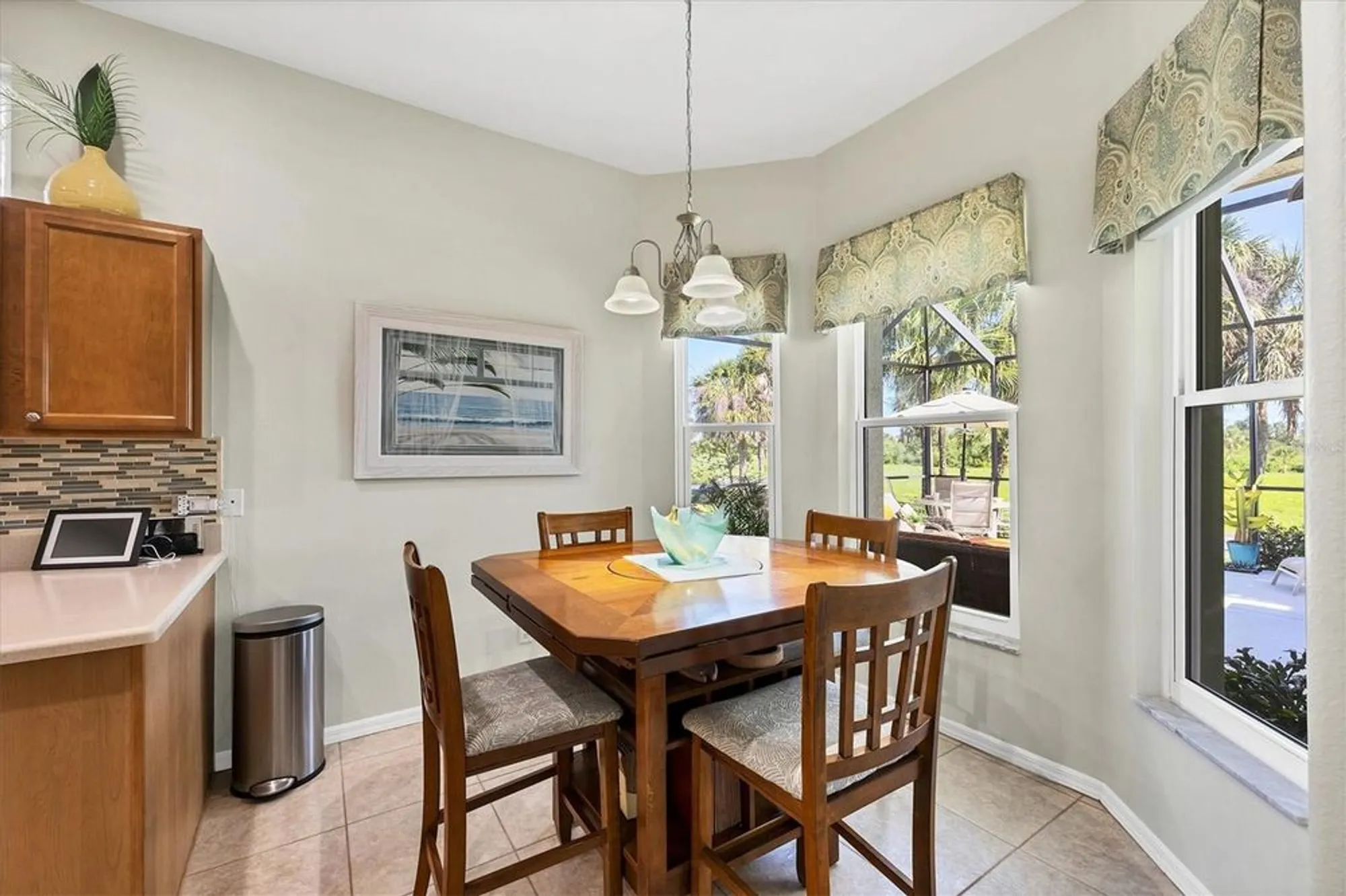 Property Slideshow image 18 of 70 | 3337 pine shadow cir, North Port, FL, 34287