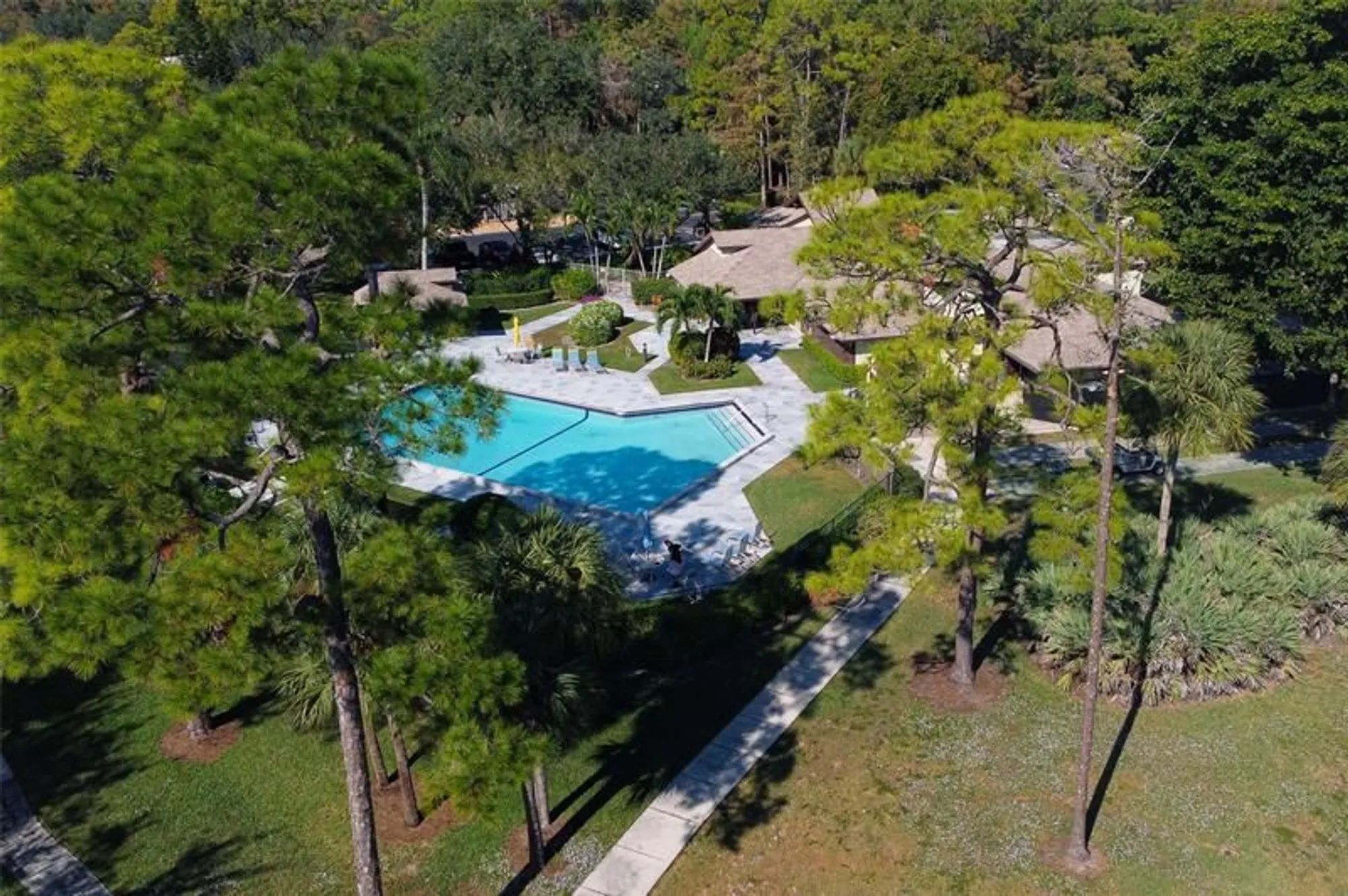 Property Slideshow image 56 of 64 | 381 ottawa ct, Royal Palm Beach, FL, 33411