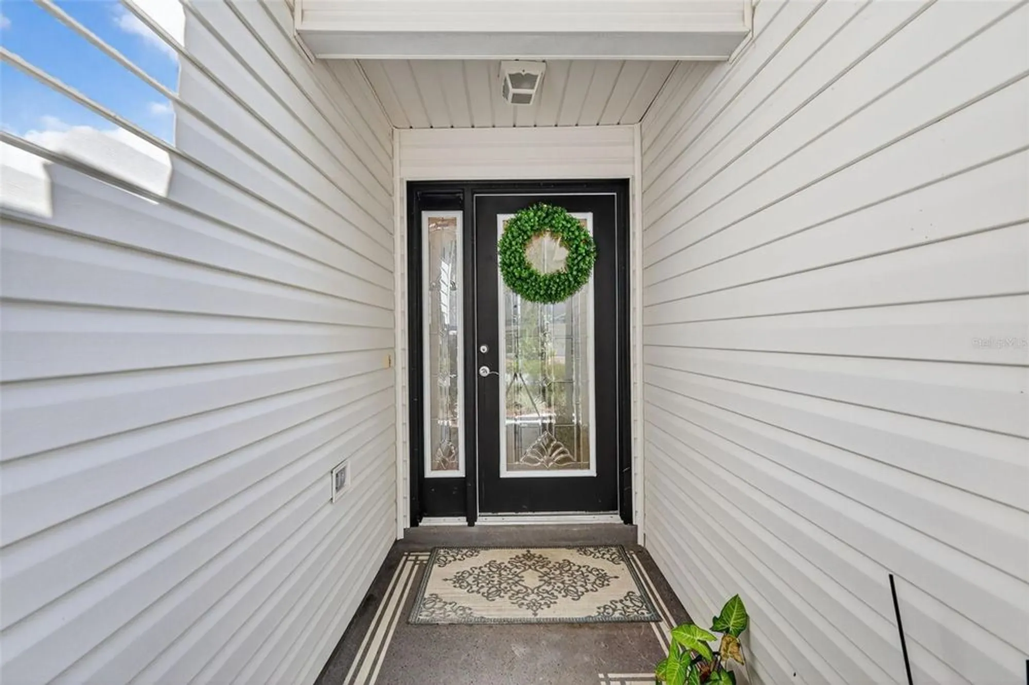 Property Slideshow image 2 of 38 | 7168 se 173rd arlington loop, The Villages, FL, 32162