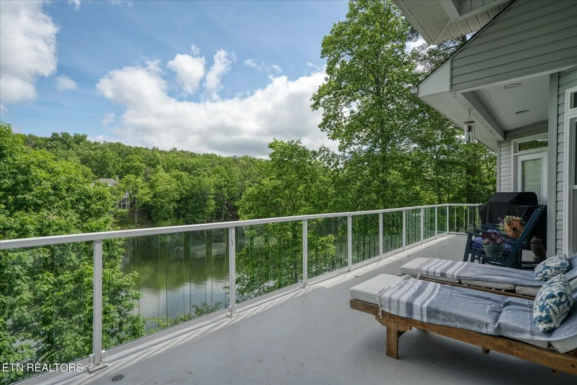 Property Slideshow image 51 of 60 | 145 pineridge loop, Crossville, TN, 38558