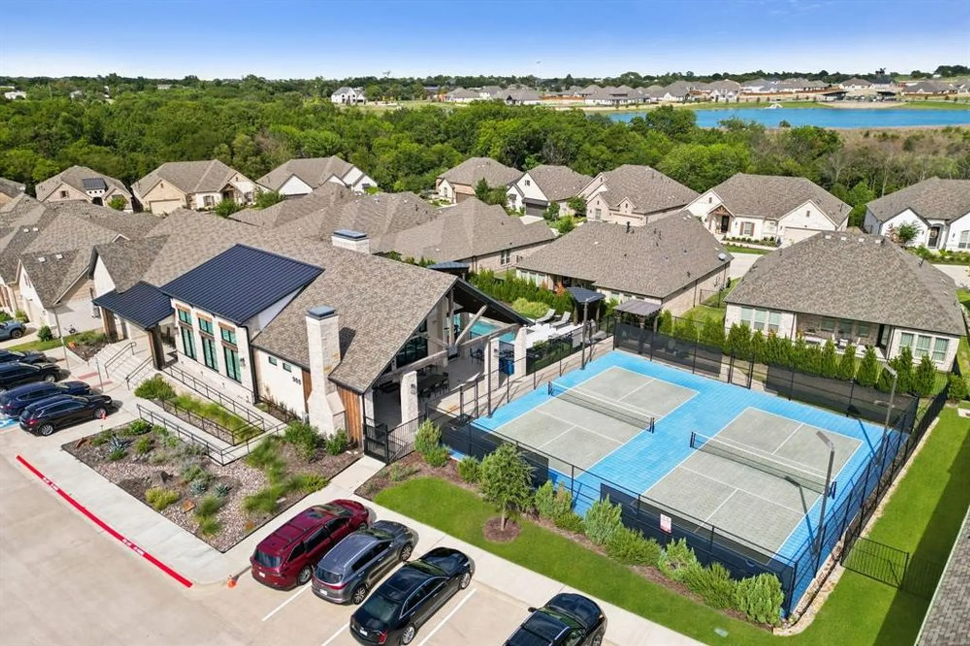 Property Slideshow image 26 of 30 | 1605 madrid way, Rockwall, TX, 75087