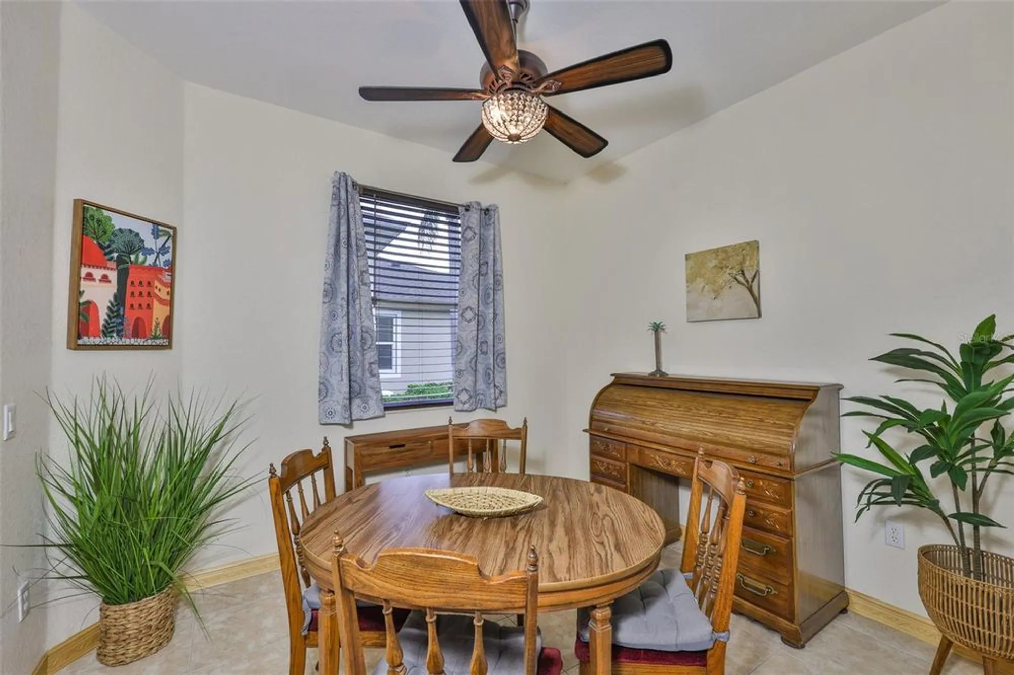 Property Slideshow image 11 of 61 | 2050 sifield greens way # 19, Sun City Center, FL, 33573
