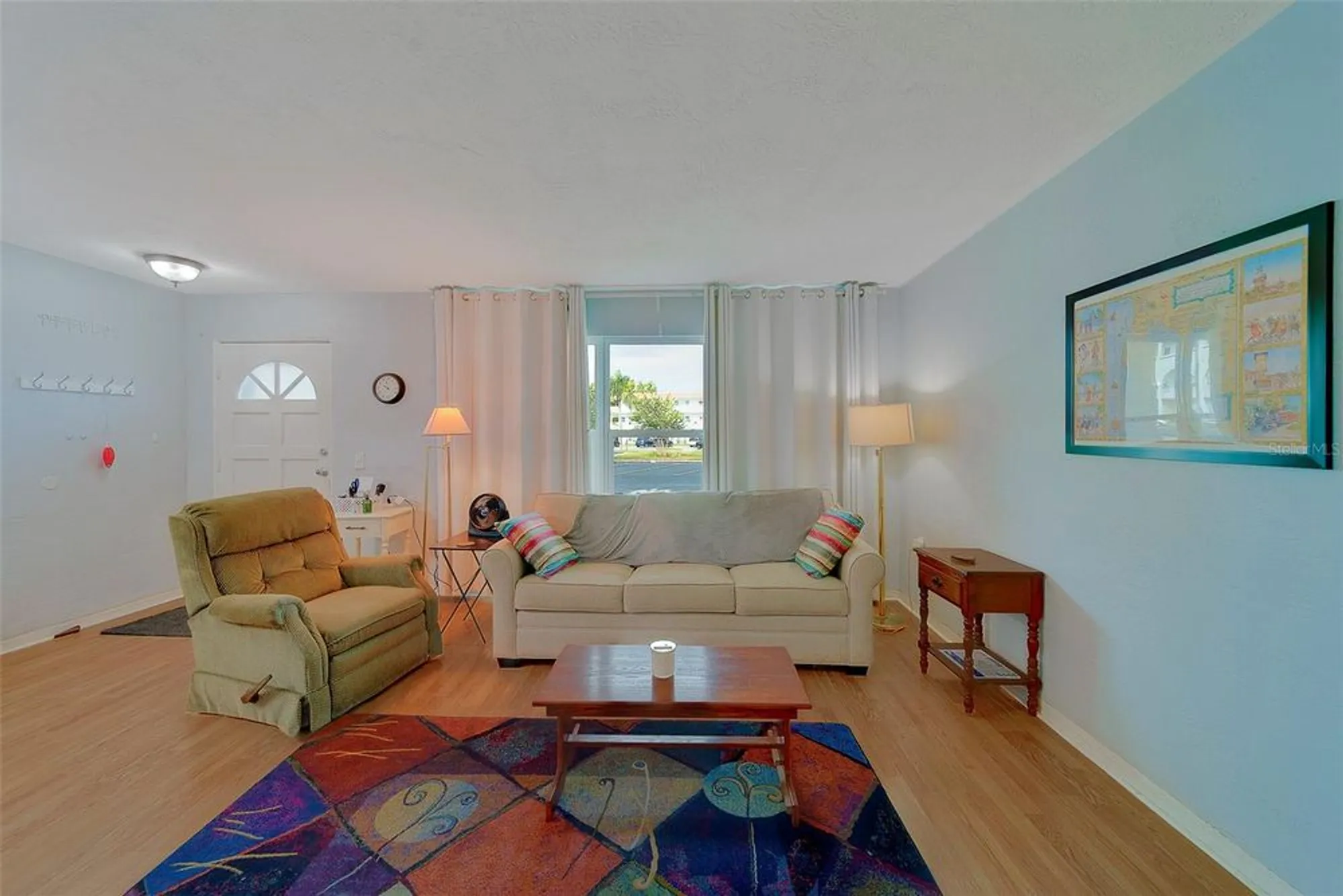 Property Slideshow image 14 of 55 | 2433 brazilia dr apt 5, Clearwater, FL, 33763