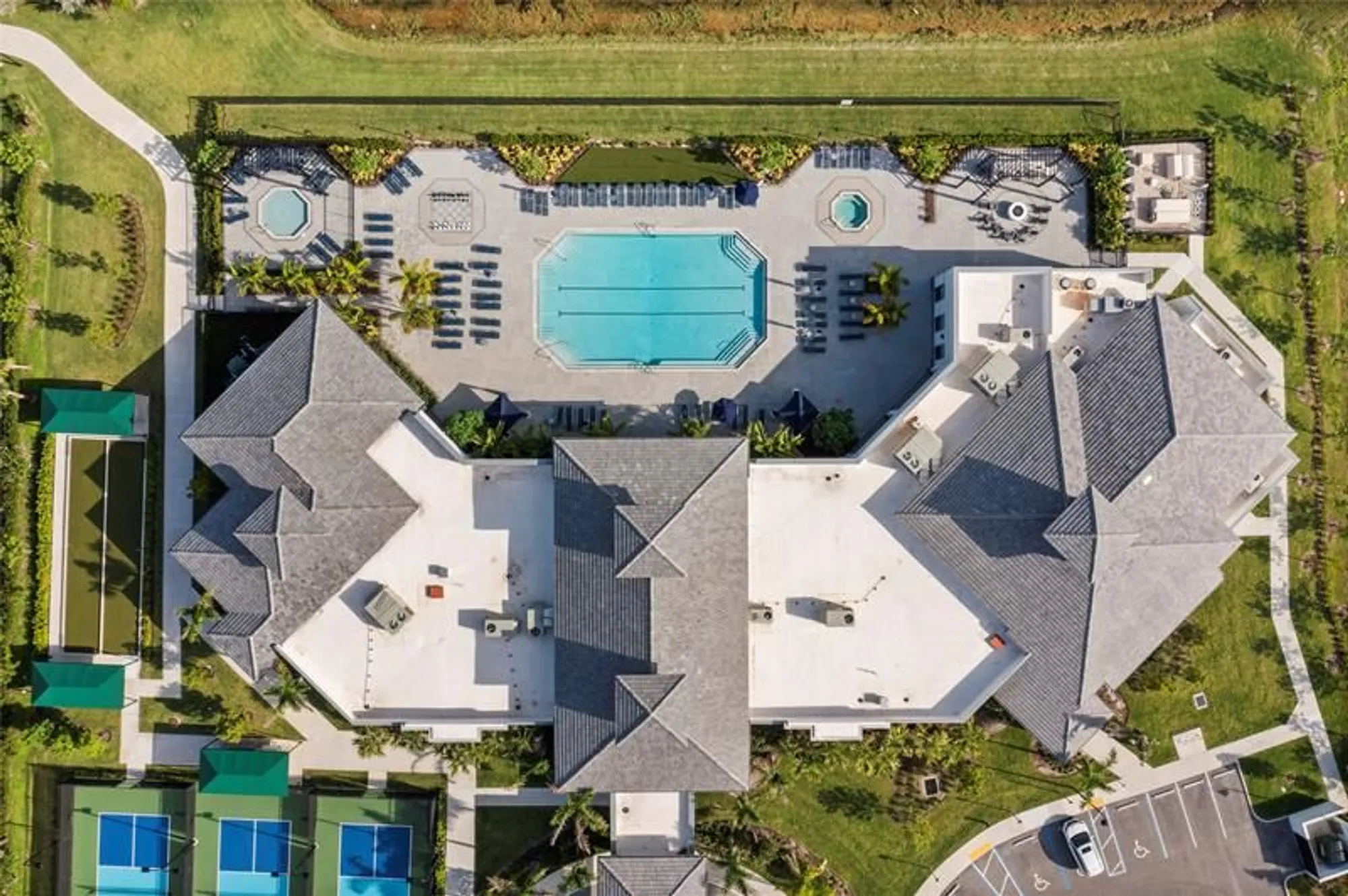 Property Slideshow image 38 of 87 | 8159 liberty way, Parkland, FL, 33067