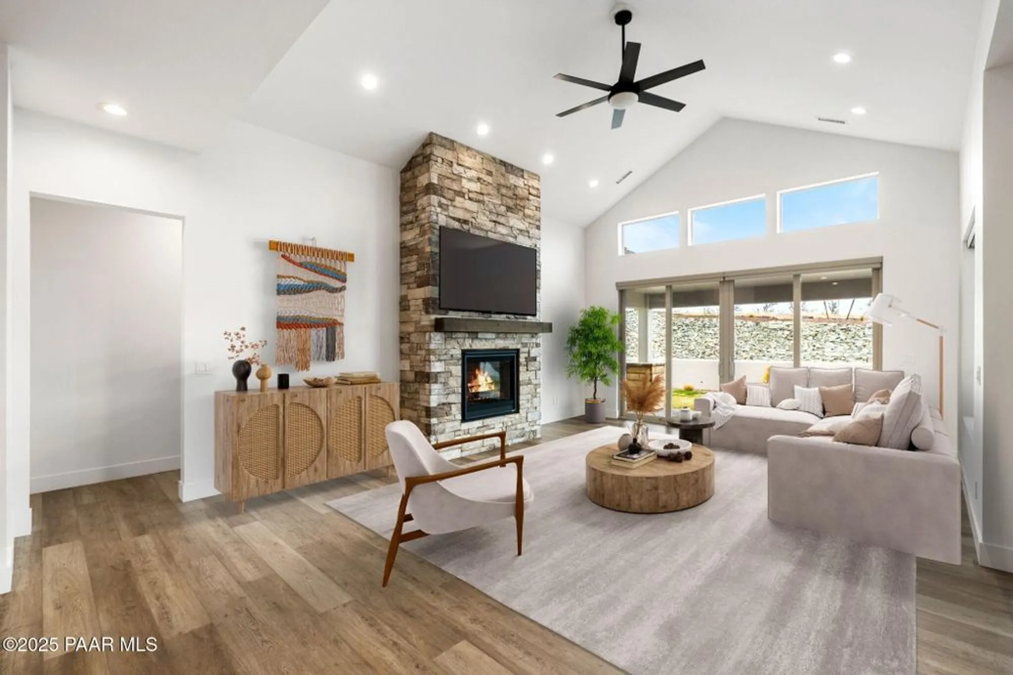 Property Slideshow image 6 of 43 | 1148 s lakeview dr, Prescott, AZ, 86301