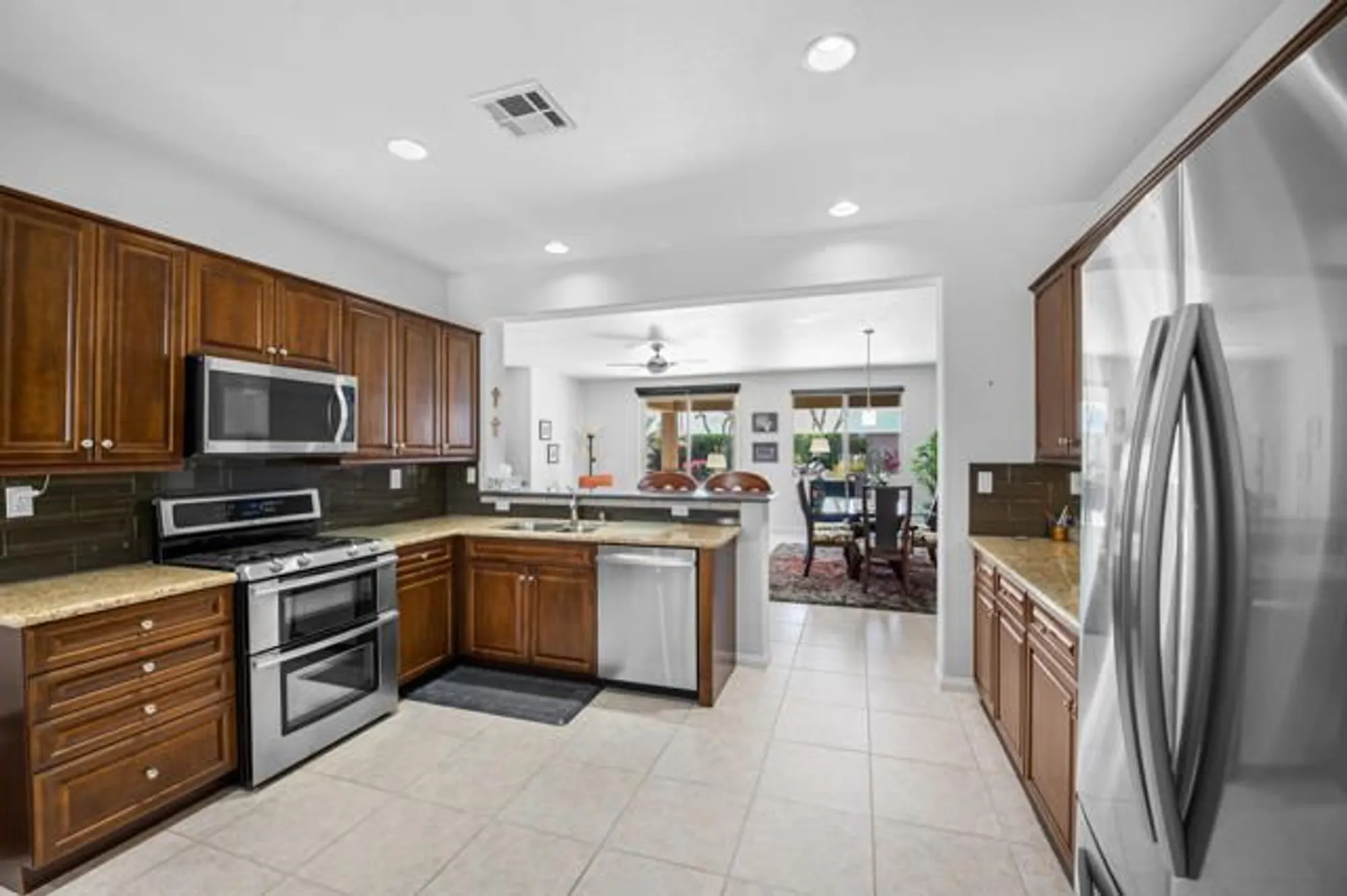 Property Slideshow image 14 of 60 | 39743 camino templado, Indio, CA, 92203